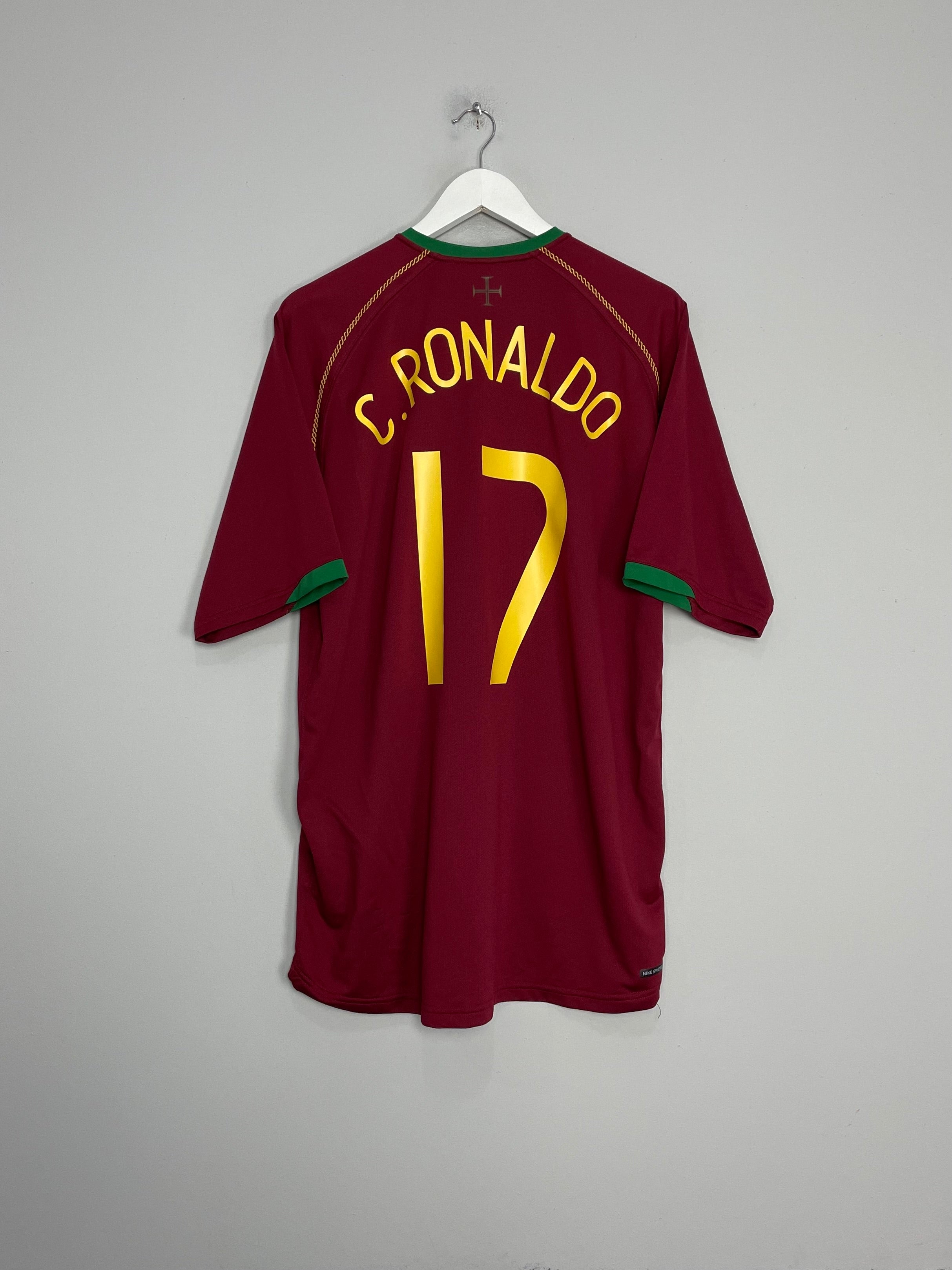 Shop 2006/08 PORTUGAL C.RONALDO #17 HOME SHIRT (XXL) NIKE, classic football shirts, vintage football shirts & retro soccer jerseys at Cult Kits