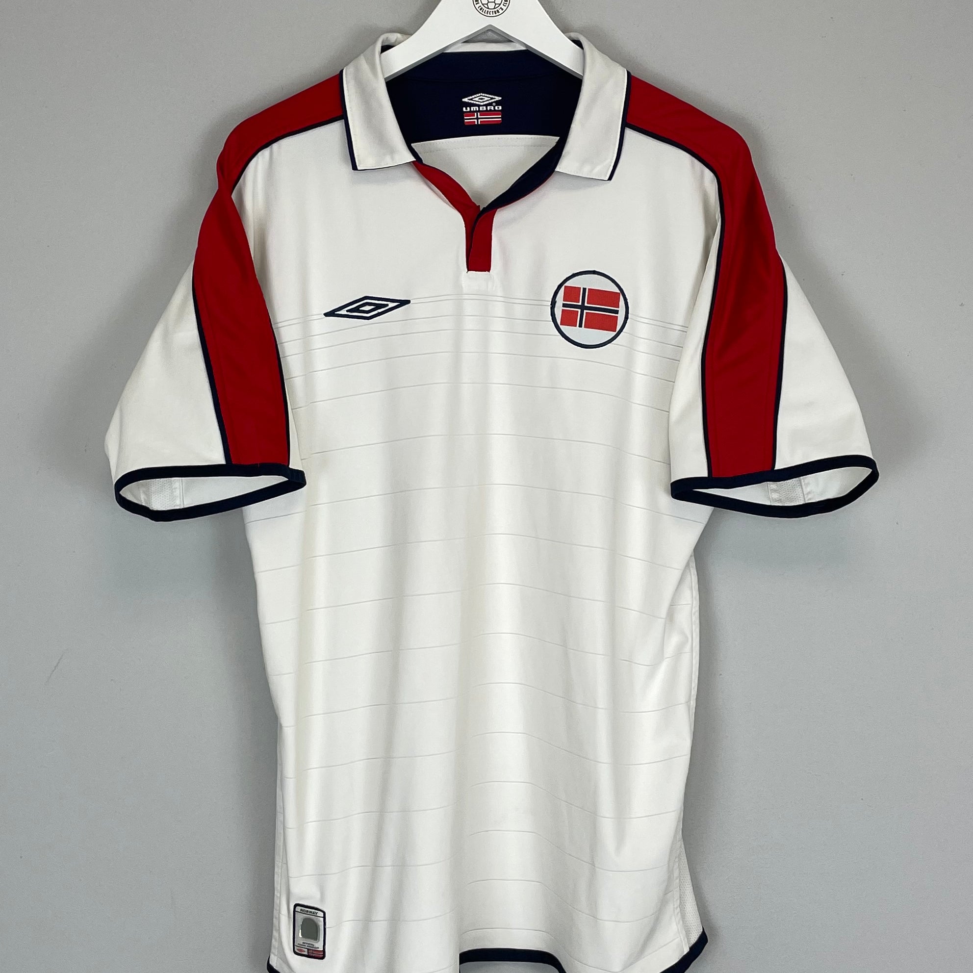 Shop 2002/03 NORWAY AWAY SHIRT (M) UMBRO, classic football shirts, vintage football shirts & retro soccer jerseys at Cult Kits