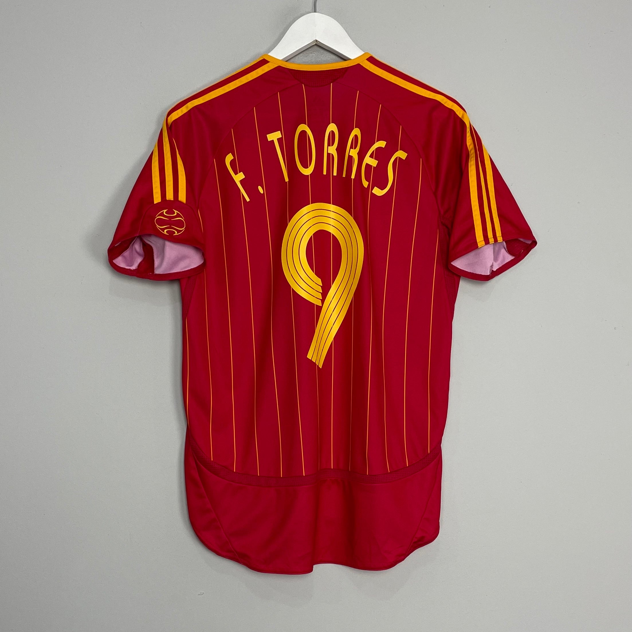 Shop 2006/08 SPAIN TORRES #9 HOME SHIRT (S) ADIDAS, classic football shirts, vintage football shirts & retro soccer jerseys at Cult Kits