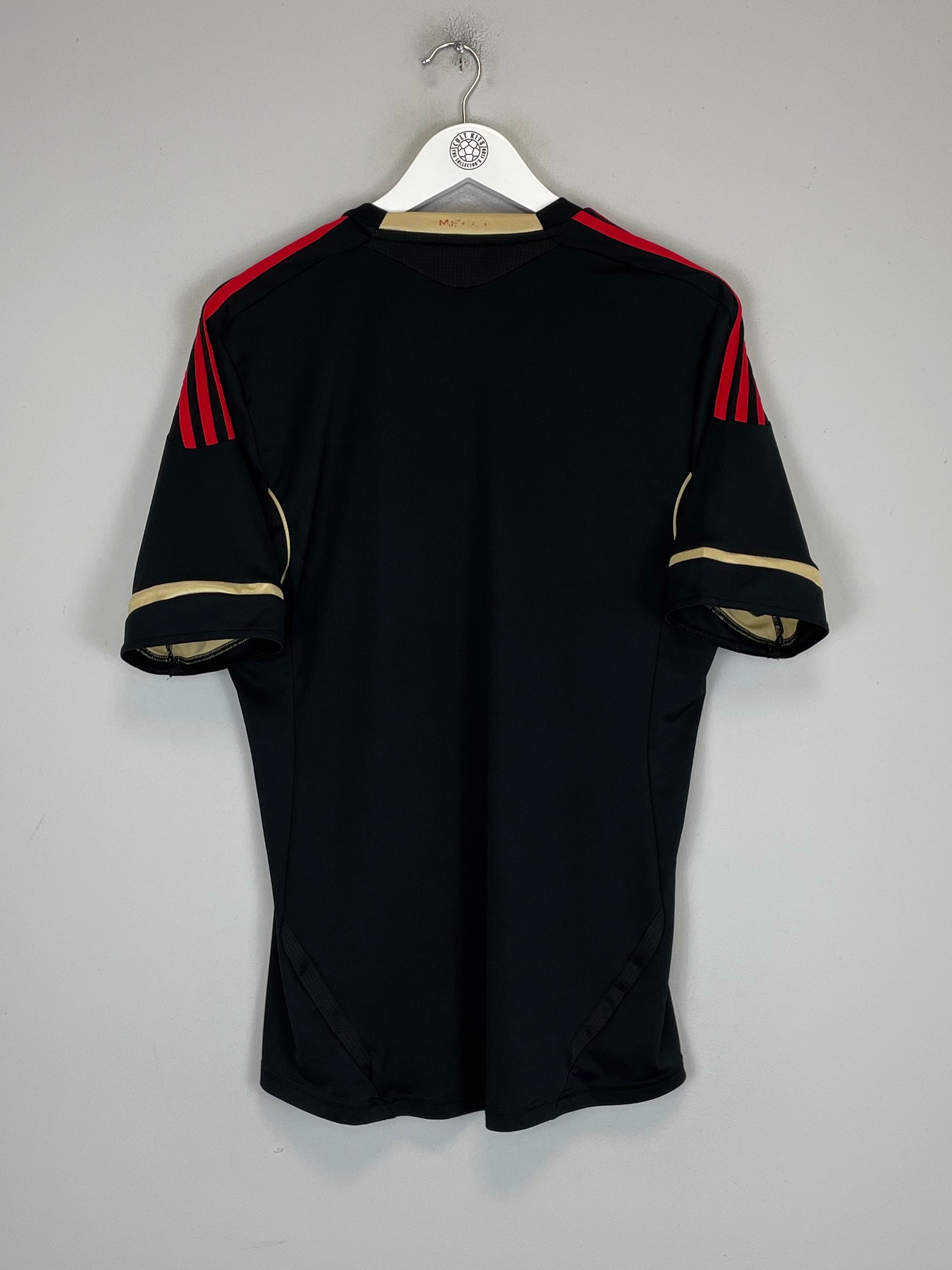 Shop 2011/12 MEXICO AWAY SHIRT (M) ADIDAS, classic football shirts, vintage football shirts & retro soccer jerseys at Cult Kits