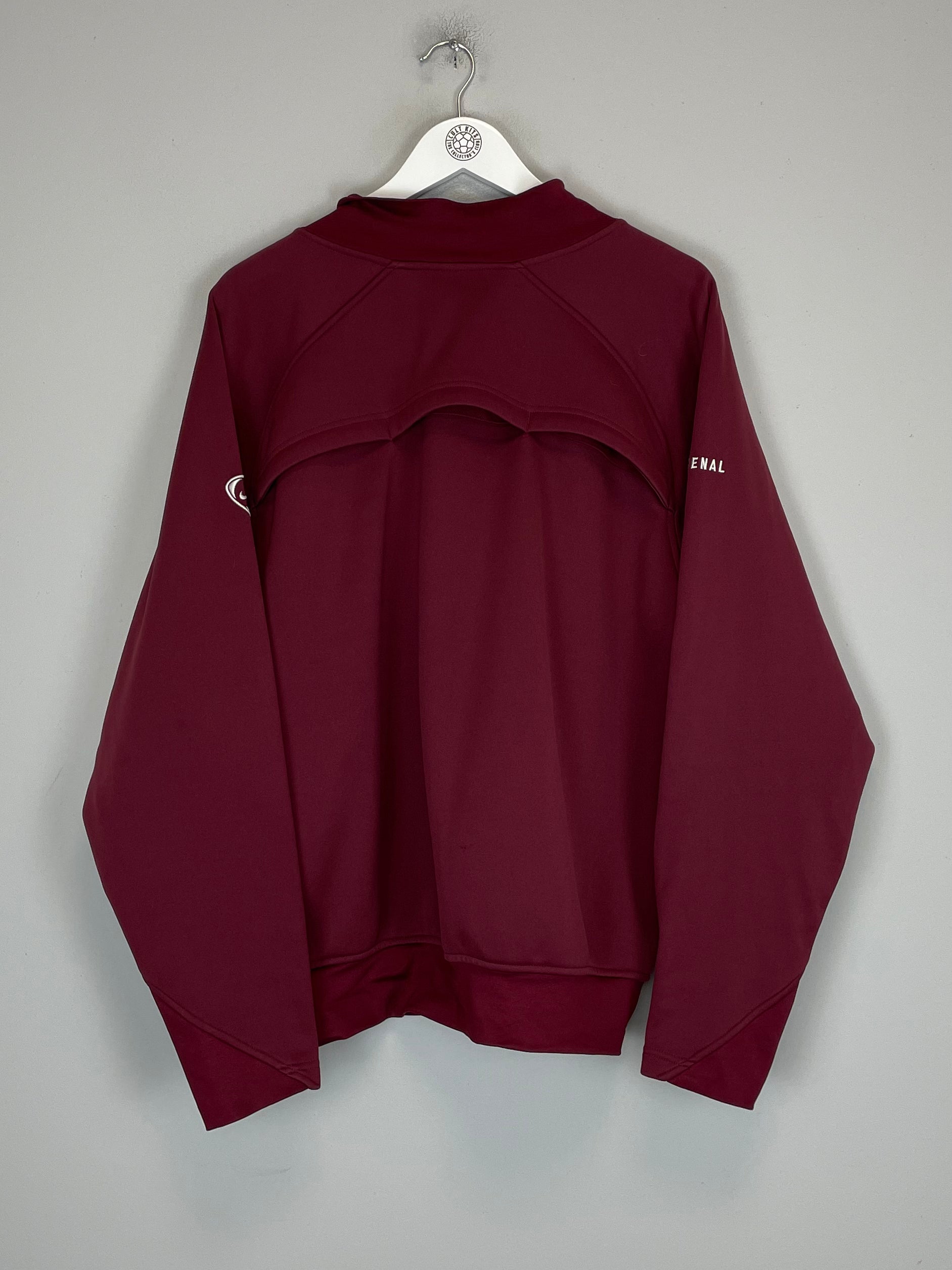 Shop 2005/06 ARSENAL SWEATSHIRT (L) NIKE, classic football shirts, vintage football shirts & retro soccer jerseys at Cult Kits