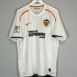 Shop 2008/09 VALENCIA DAVID VILLA #7 HOME SHIRT (XL) NIKE, classic football shirts, vintage football shirts & retro soccer jerseys at Cult Kits