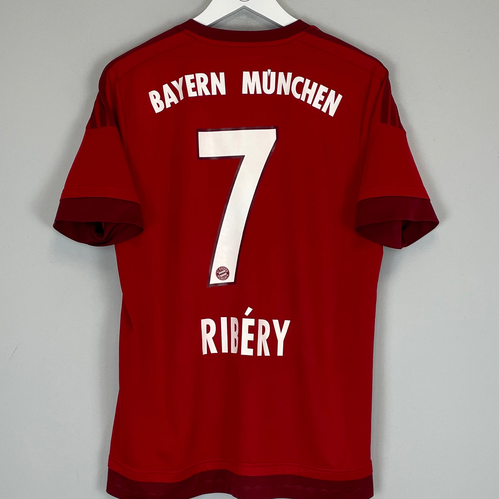Shop 2015/16 BAYERN MUNICH RIBERY #7 HOME SHIRT (L) ADIDAS, classic football shirts, vintage football shirts & retro soccer jerseys at Cult Kits