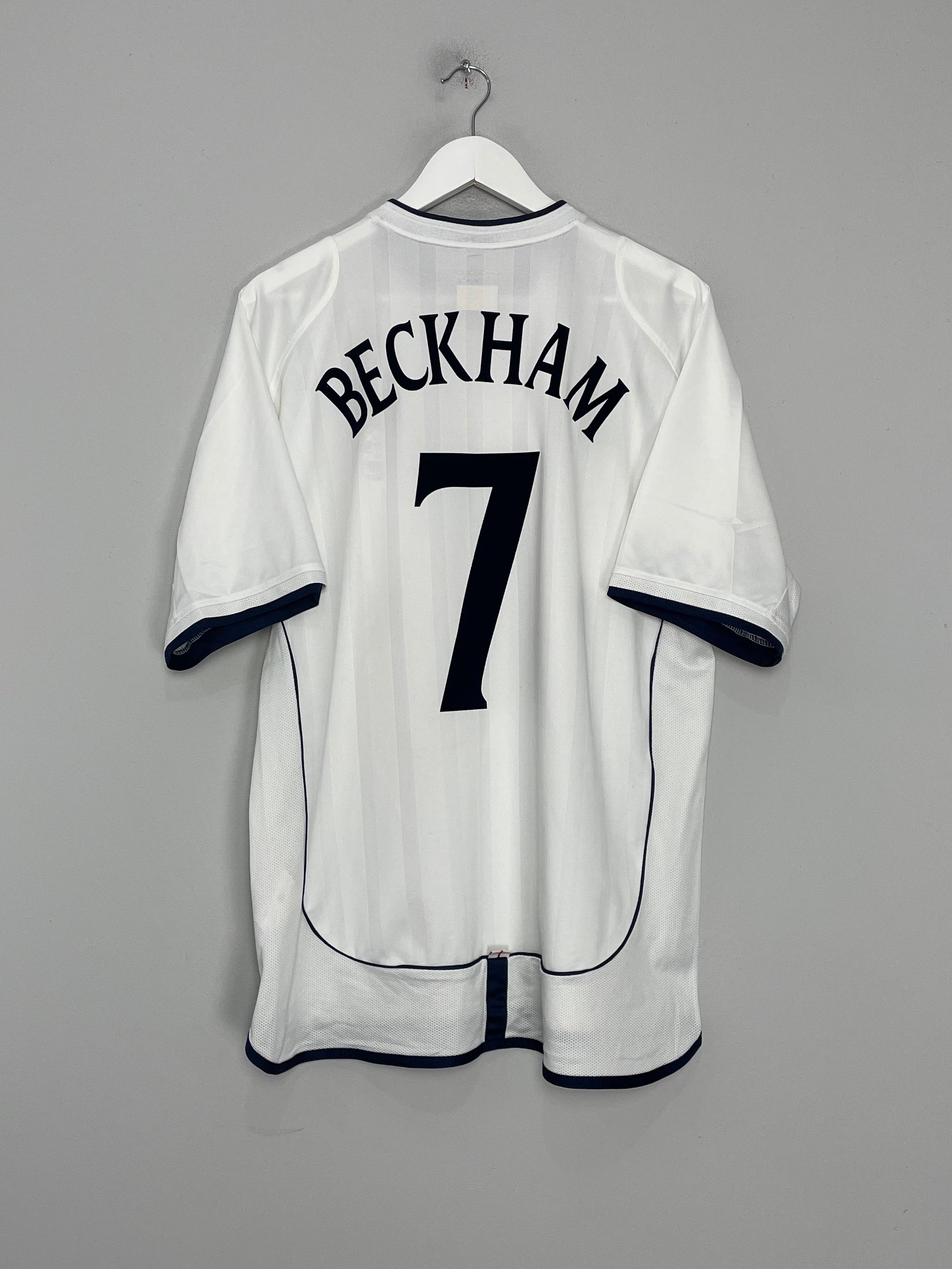 Shop 2001/03 ENGLAND BECKHAM #7 HOME SHIRT (XL) UMBRO, classic football shirts, vintage football shirts & retro soccer jerseys at Cult Kits