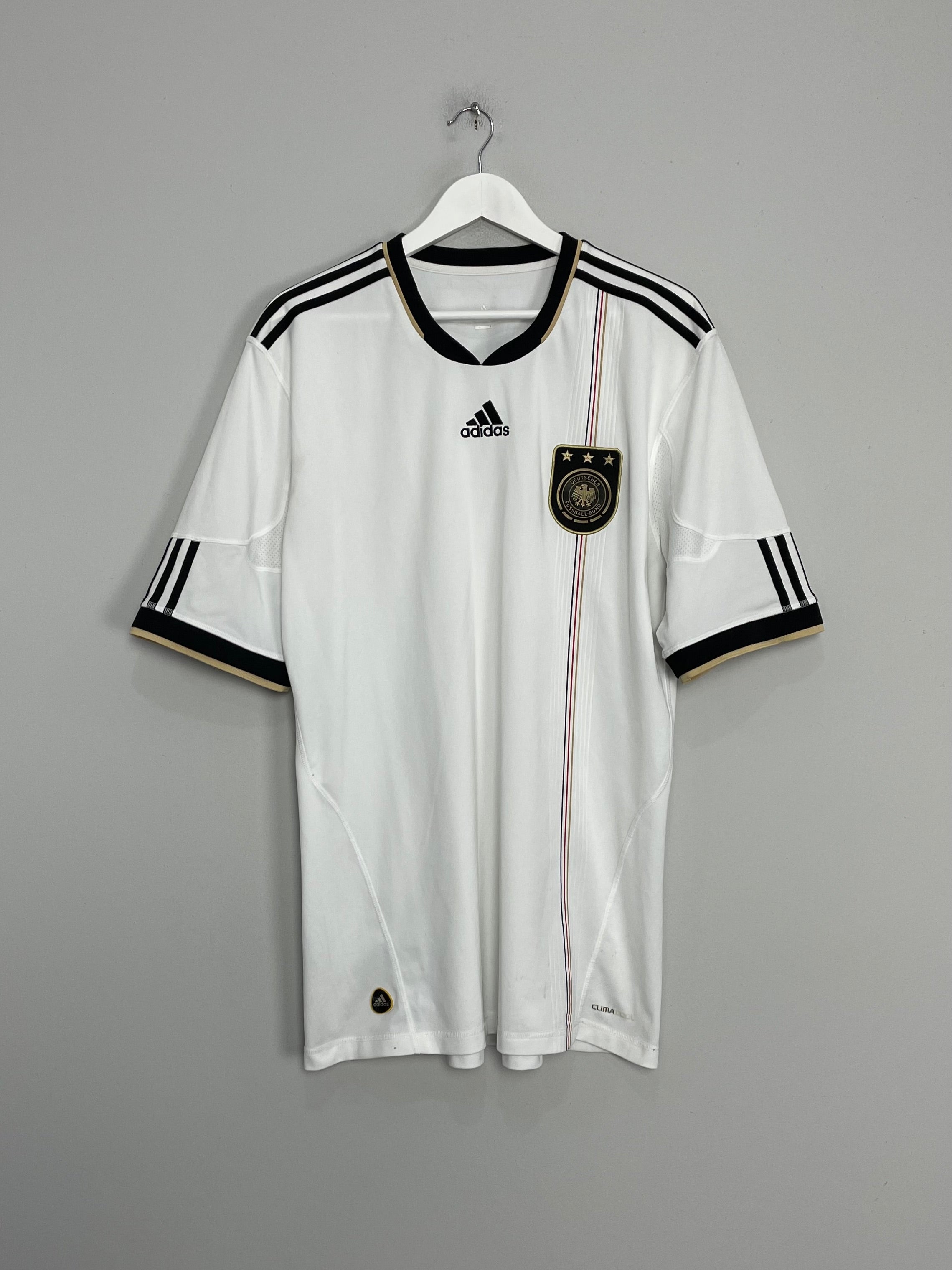 Shop 2010/11 GERMANY HOME SHIRT (XL) ADIDAS, classic football shirts, vintage football shirts & retro soccer jerseys at Cult Kits