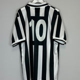 Shop 1994/95 JUVENTUS #10 HOME SHIRT (XL) KAPPA, classic football shirts, vintage football shirts & retro soccer jerseys at Cult Kits
