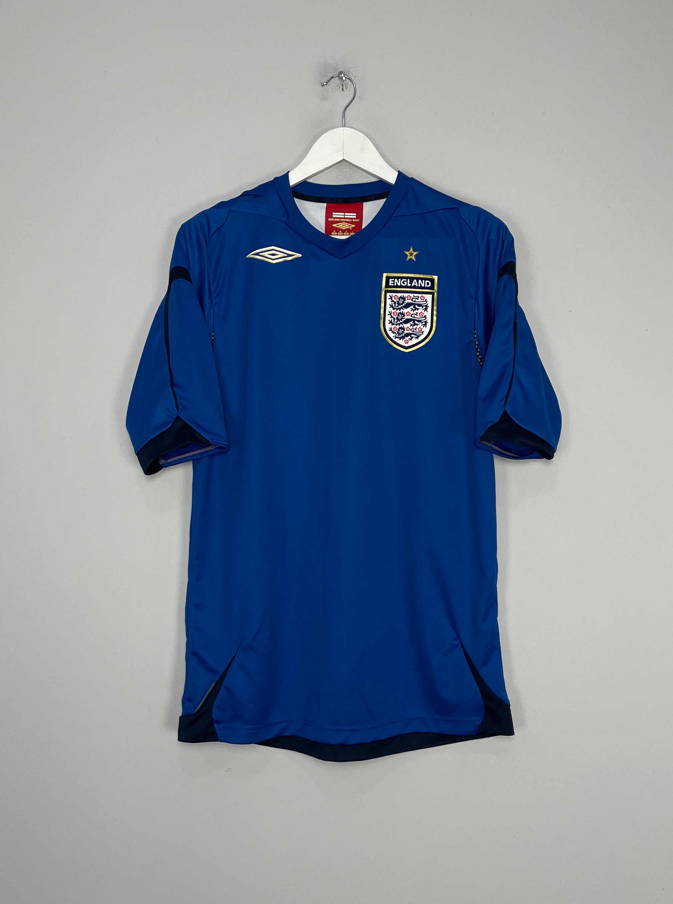 Shop 2006/08 ENGLAND GK SHIRT (M) UMBRO, classic football shirts, vintage football shirts & retro soccer jerseys at Cult Kits