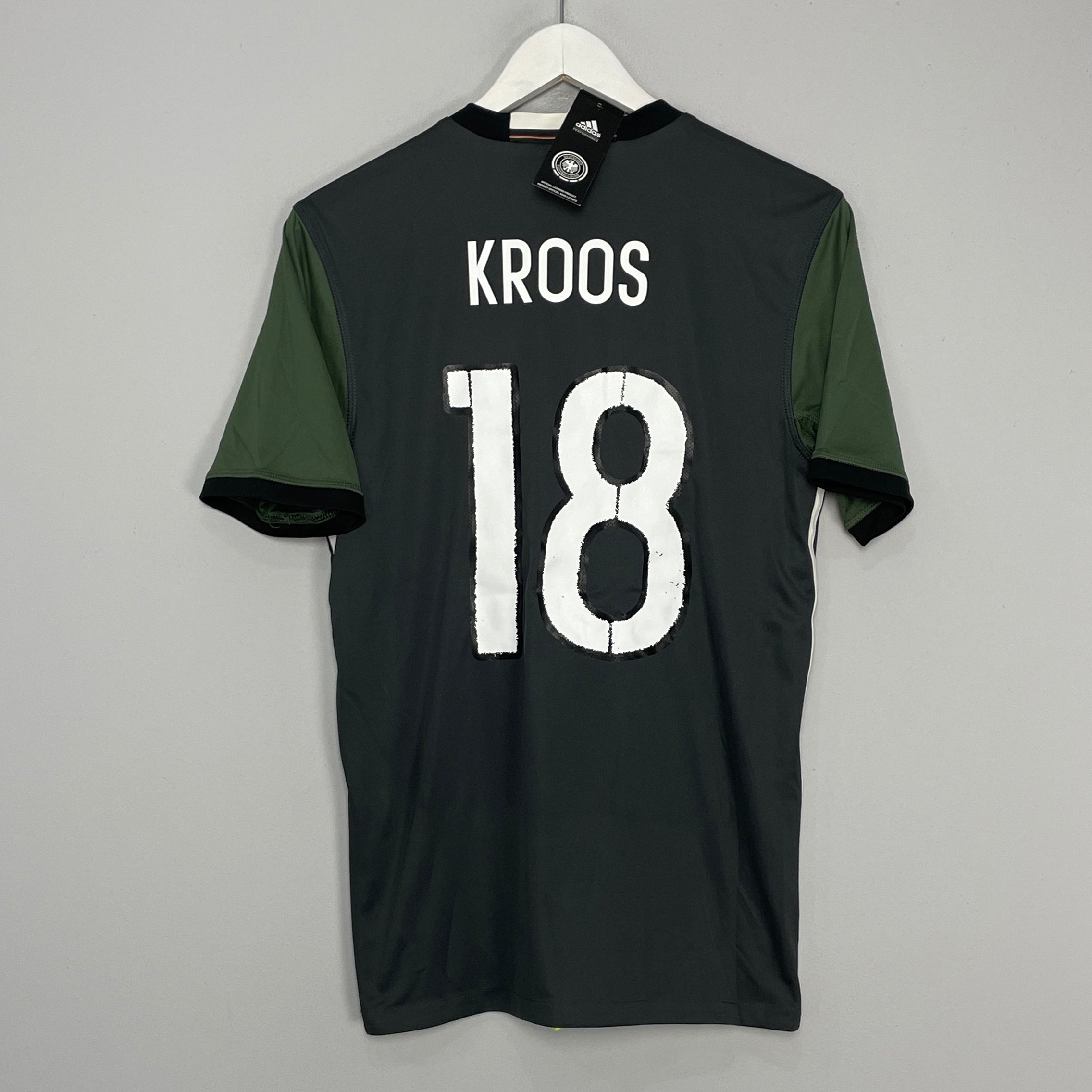 Shop 2015/16 GERMANY KROOS #18 *BNWT* AWAY SHIRT (S) ADIDAS, classic football shirts, vintage football shirts & retro soccer jerseys at Cult Kits