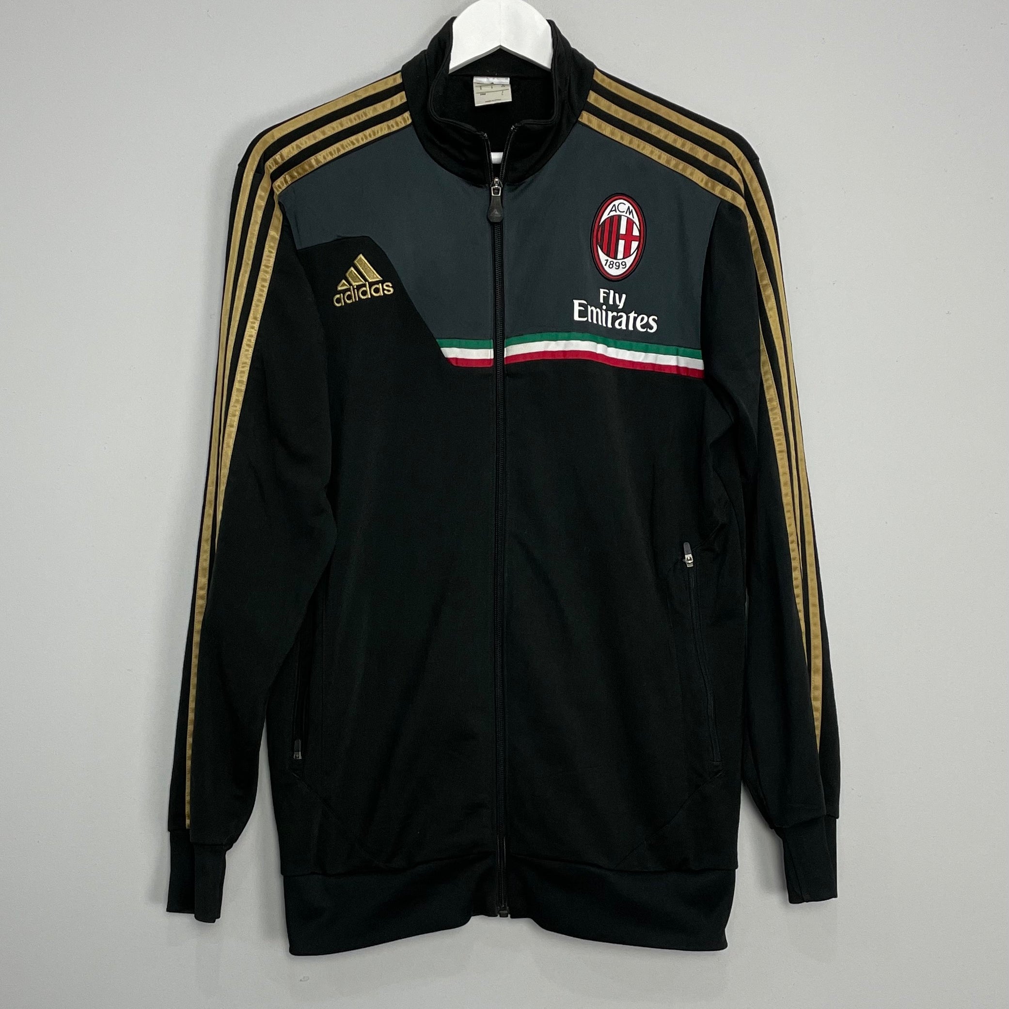 Shop 2013/14 AC MILAN TRACK JACKET (M) ADIDAS, classic football shirts, vintage football shirts & retro soccer jerseys at Cult Kits