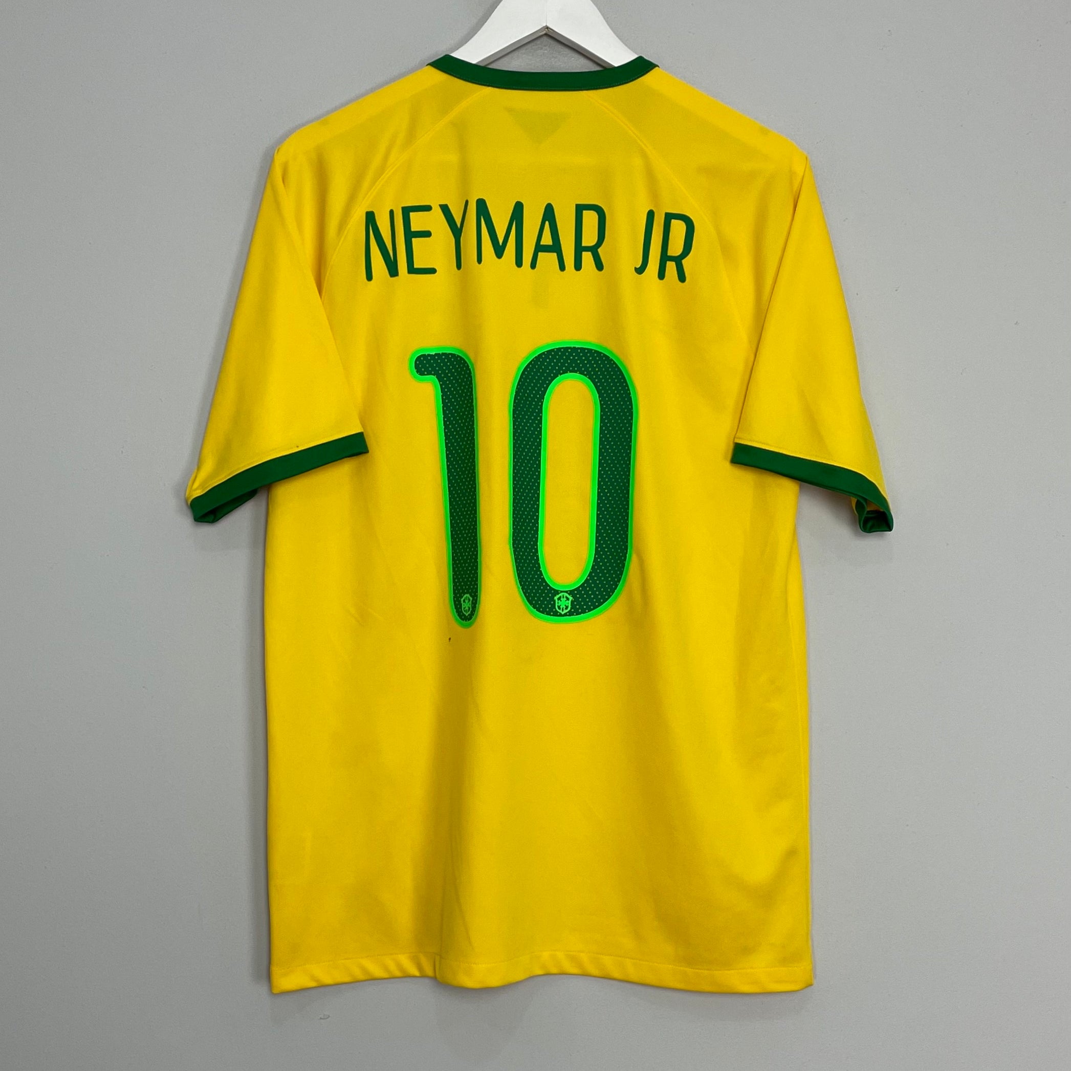 Shop 2014/16 BRAZIL NEYMAR JR #10 HOME SHIRT (L) NIKE, classic football shirts, vintage football shirts & retro soccer jerseys at Cult Kits