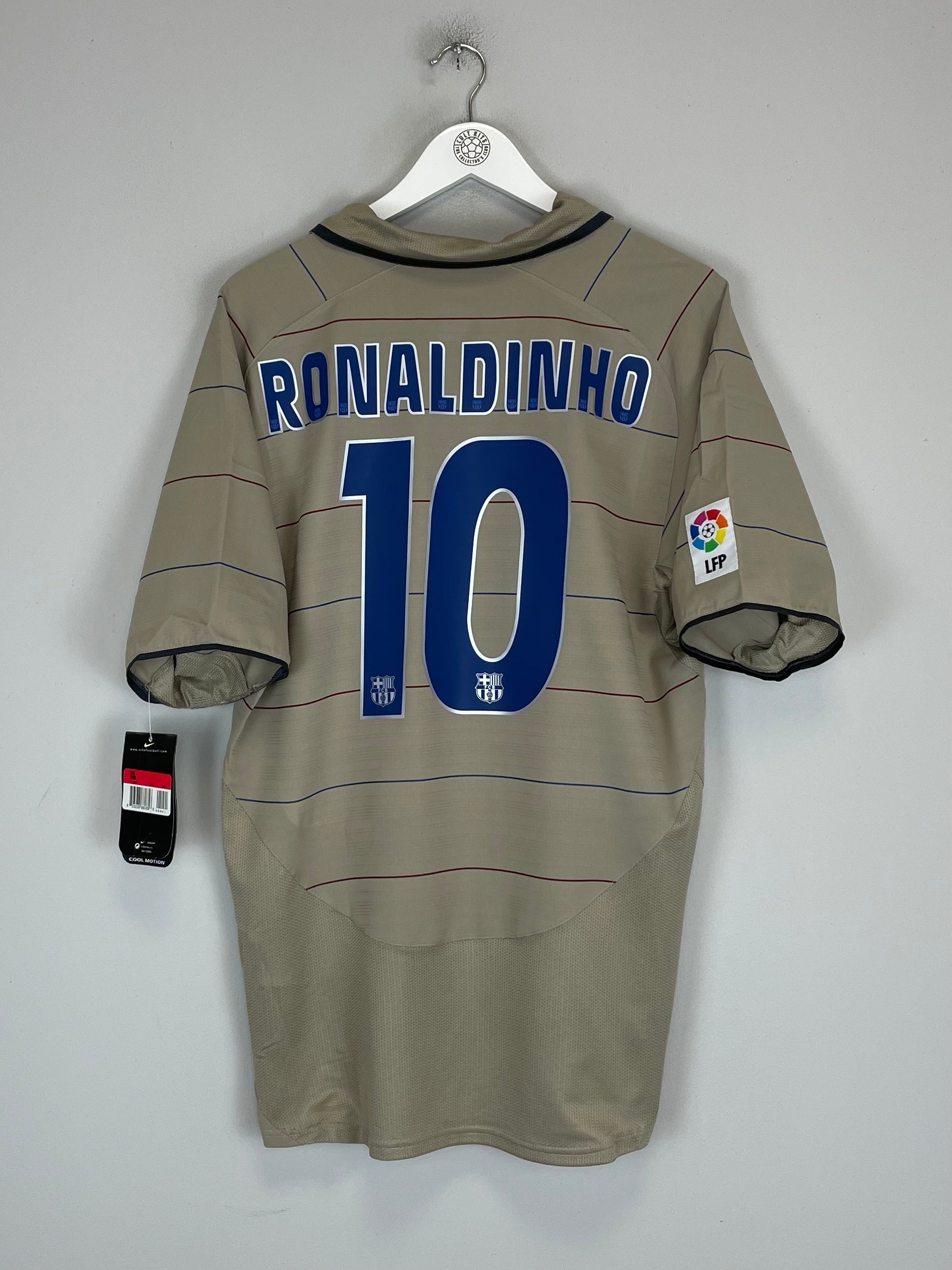 Buy 2003/05 BARCELONA RONALDINHO 10 *BNWT* AWAY SHIRT (L) NIKE ~ Free worldwide shipping available ~ Authentic Vintage Football Shirts from Cult Kits