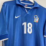 Shop 1997/98 ITALY BAGGIO #18 HOME SHIRT (M) NIKE, classic football shirts, vintage football shirts & retro soccer jerseys at Cult Kits