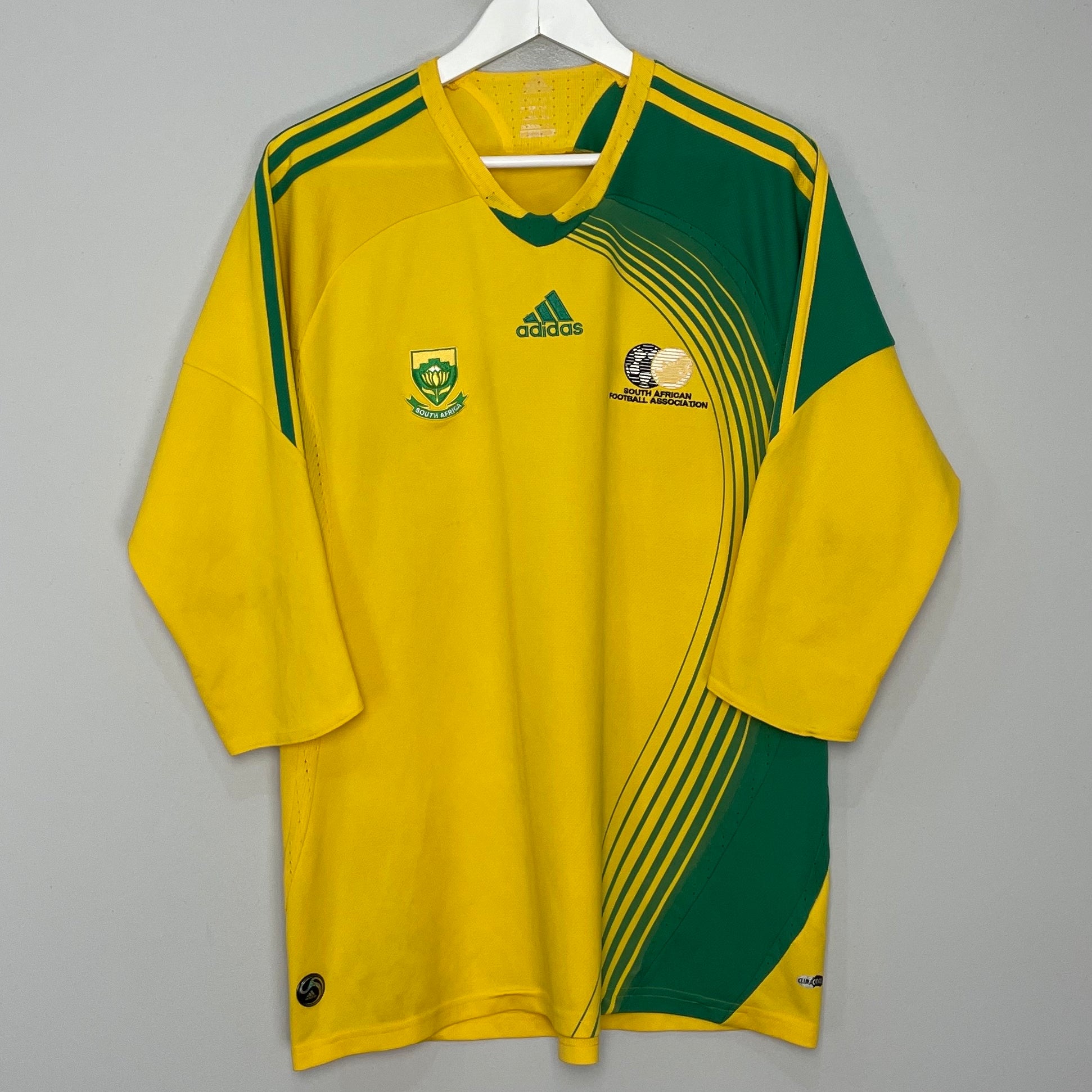 Shop 2007/09 SOUTH AFRICA HOME SHIRT (L) ADIDAS, classic football shirts, vintage football shirts & retro soccer jerseys at Cult Kits