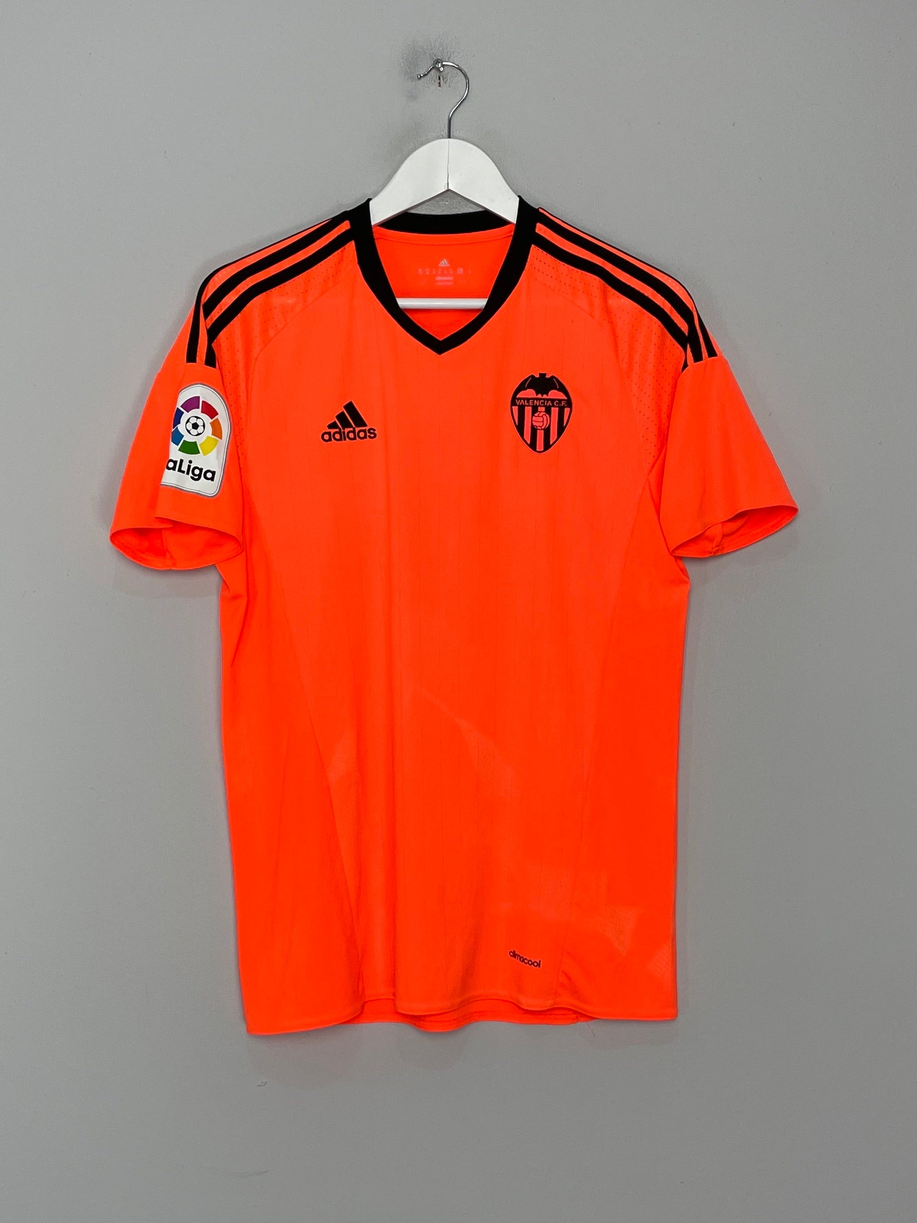 Shop 2016/17 VALENCIA THIRD SHIRT (M) ADIDAS, classic football shirts, vintage football shirts & retro soccer jerseys at Cult Kits