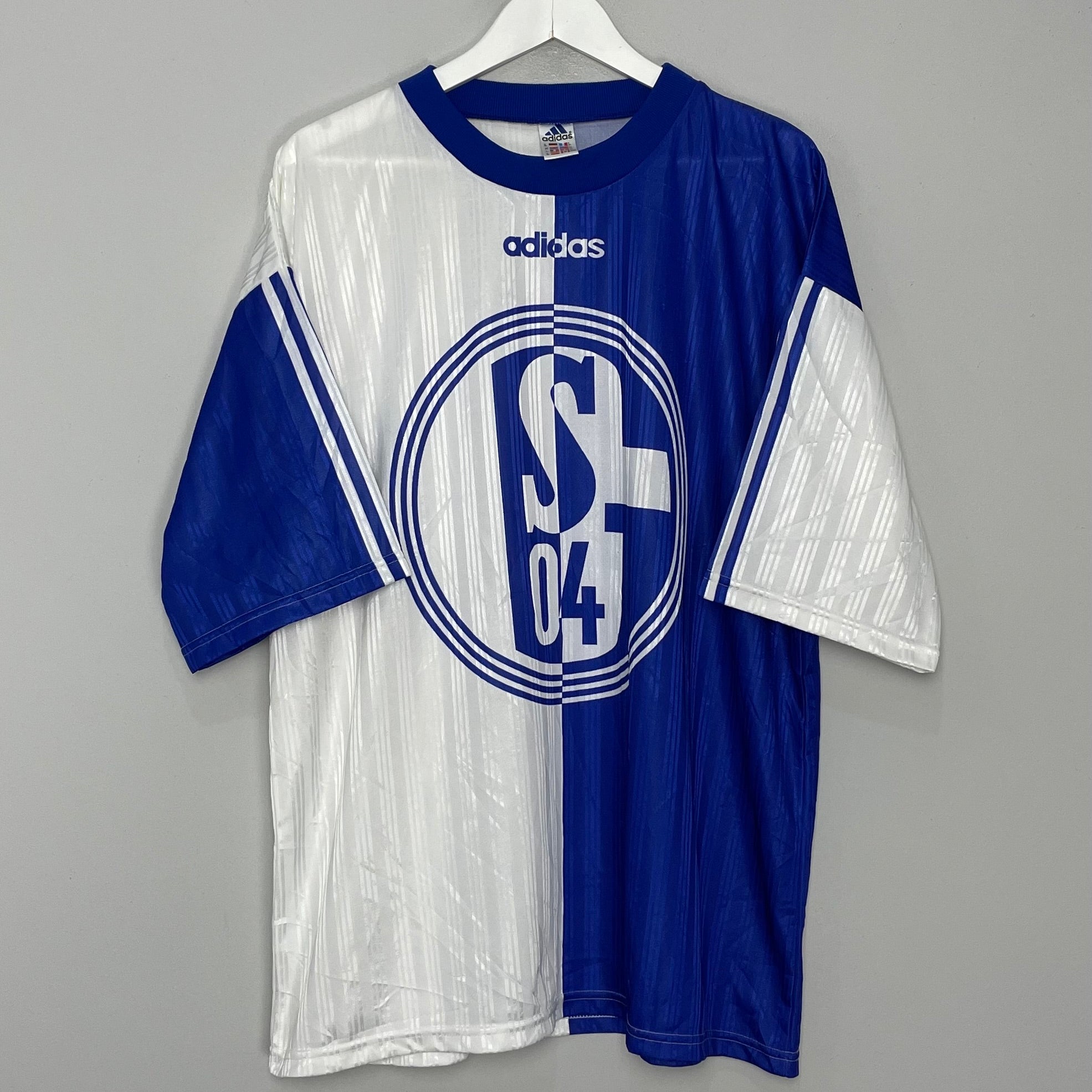 Shop 1996/97 SCHALKE TRAINING SHIRT (XL) ADIDAS, classic football shirts, vintage football shirts & retro soccer jerseys at Cult Kits