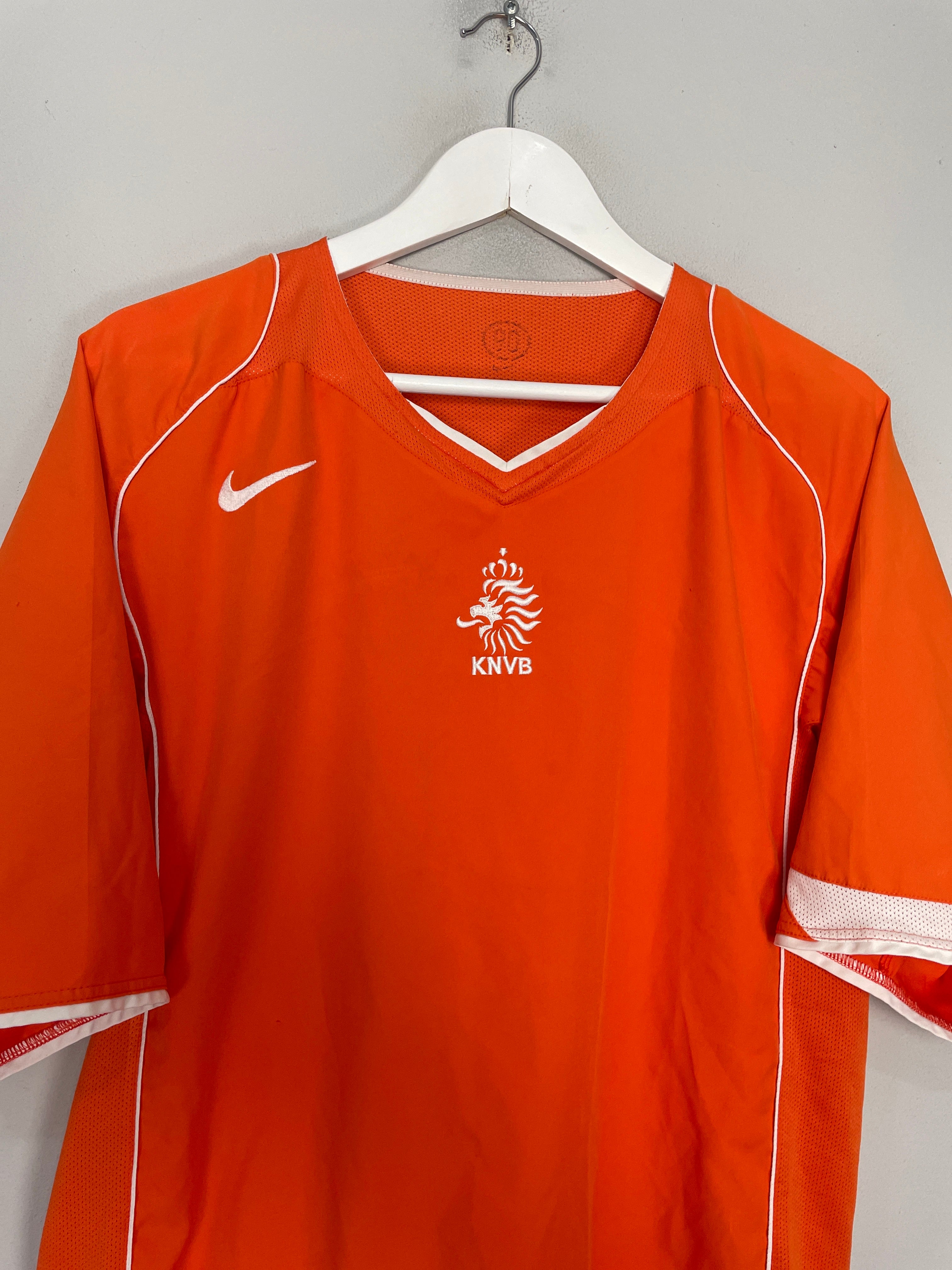 Shop 2004/06 NETHERLANDS HOME SHIRT (XL) NIKE, classic football shirts, vintage football shirts & retro soccer jerseys at Cult Kits