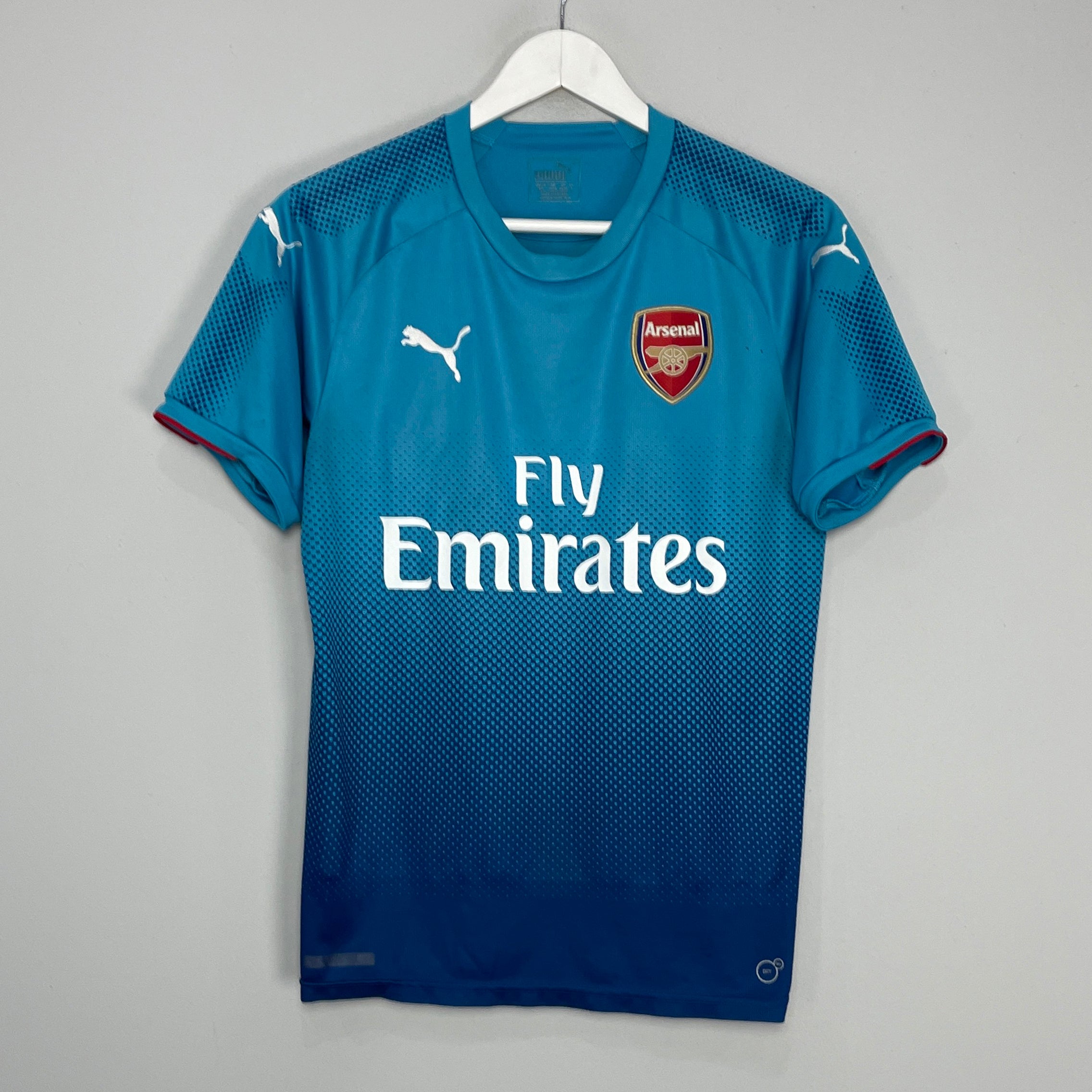 Shop 2017/18 ARSENAL AWAY SHIRT (S) PUMA, classic football shirts, vintage football shirts & retro soccer jerseys at Cult Kits