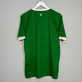 Shop 2013/14 WERDER BREMEN HOME SHIRT (L) NIKE, classic football shirts, vintage football shirts & retro soccer jerseys at Cult Kits