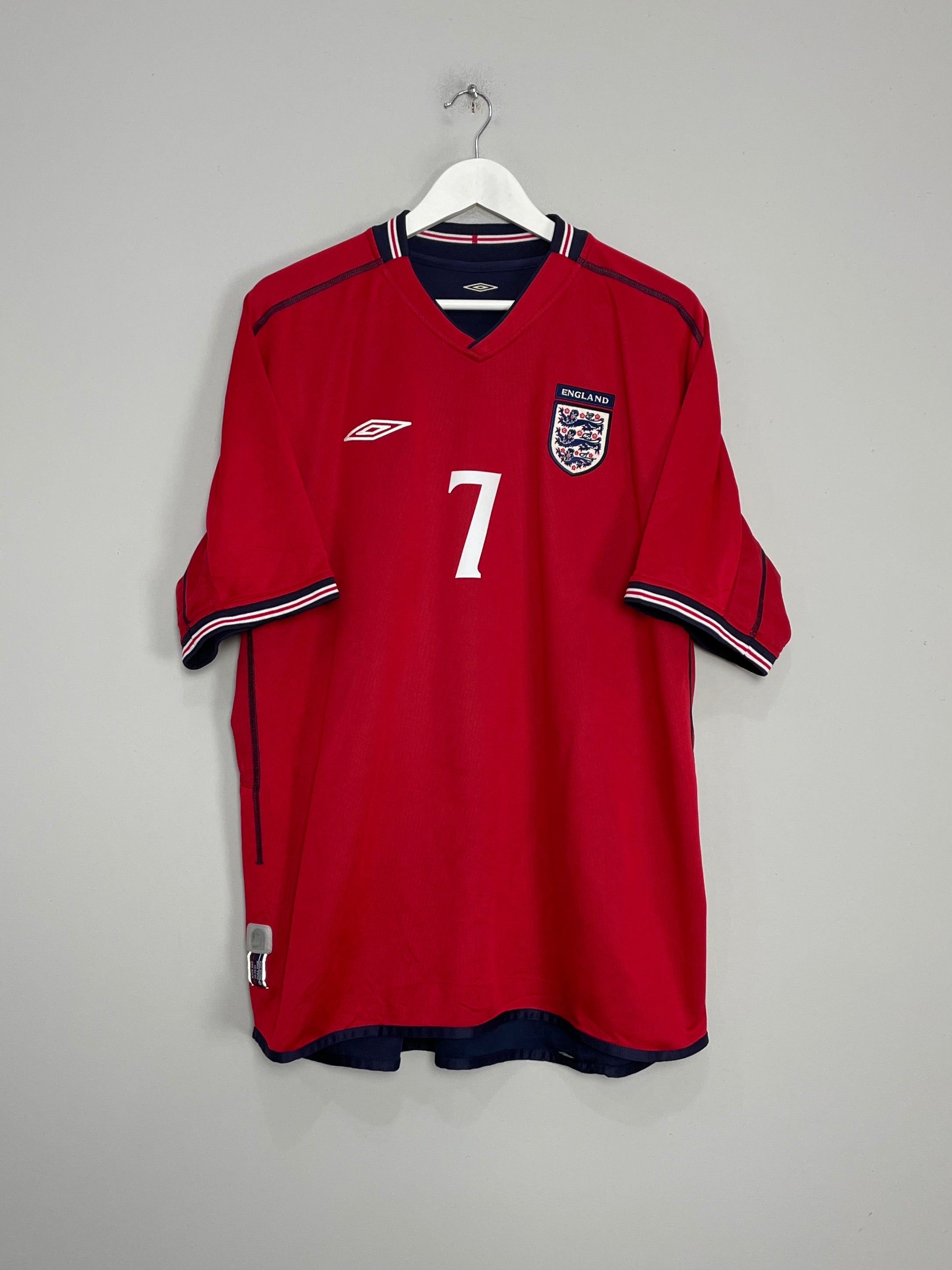 Shop 2002/04 ENGLAND BECKHAM #7 AWAY SHIRT (XL) UMBRO, classic football shirts, vintage football shirts & retro soccer jerseys at Cult Kits