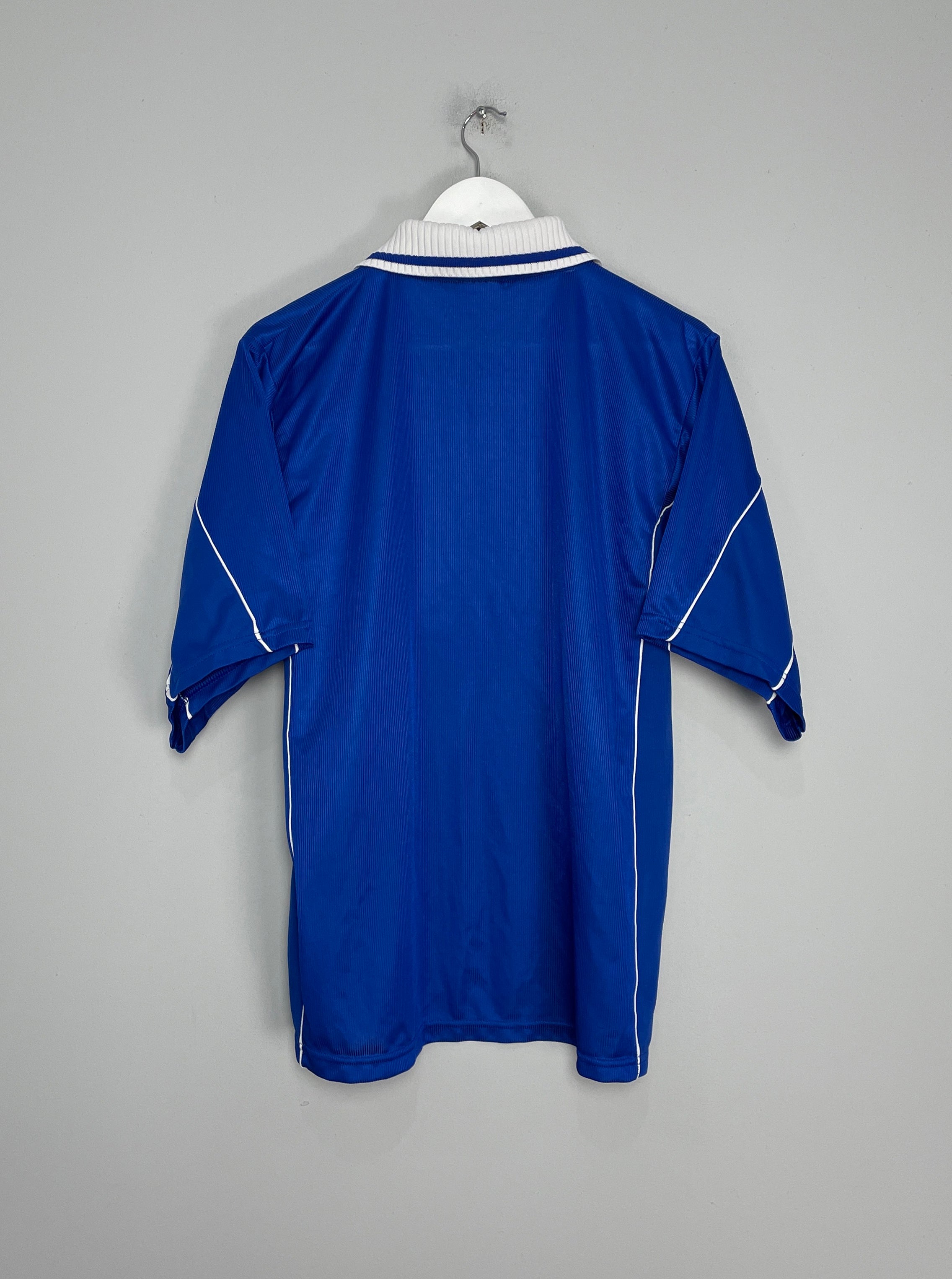 Shop 2000/01 LEICESTER CITY HOME SHIRT (L) LE COQ SPORTIF, classic football shirts, vintage football shirts & retro soccer jerseys at Cult Kits