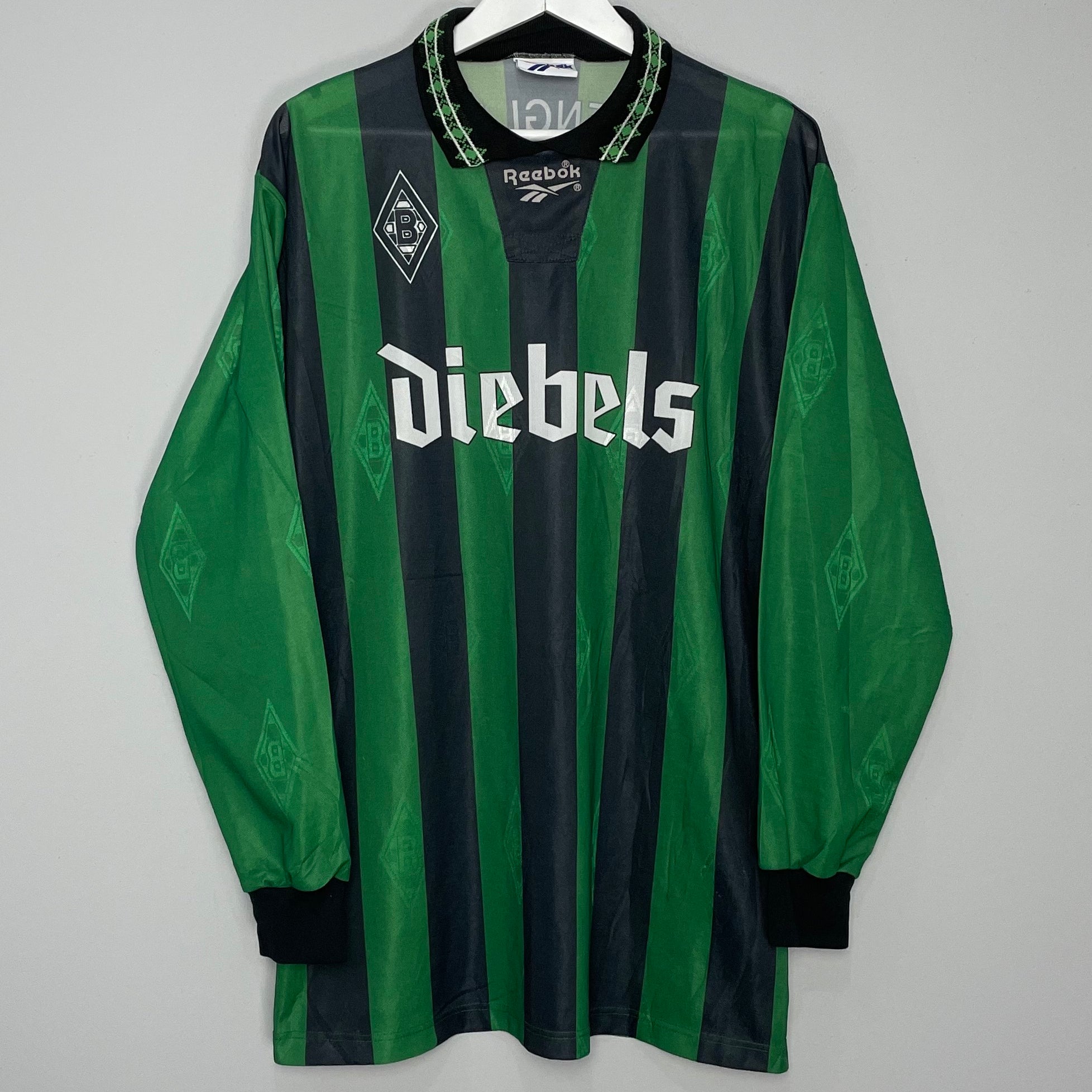 Shop 1995/96 MONCHENGLADBACH L/S AWAY SHIRT (L) REEBOK, classic football shirts, vintage football shirts & retro soccer jerseys at Cult Kits