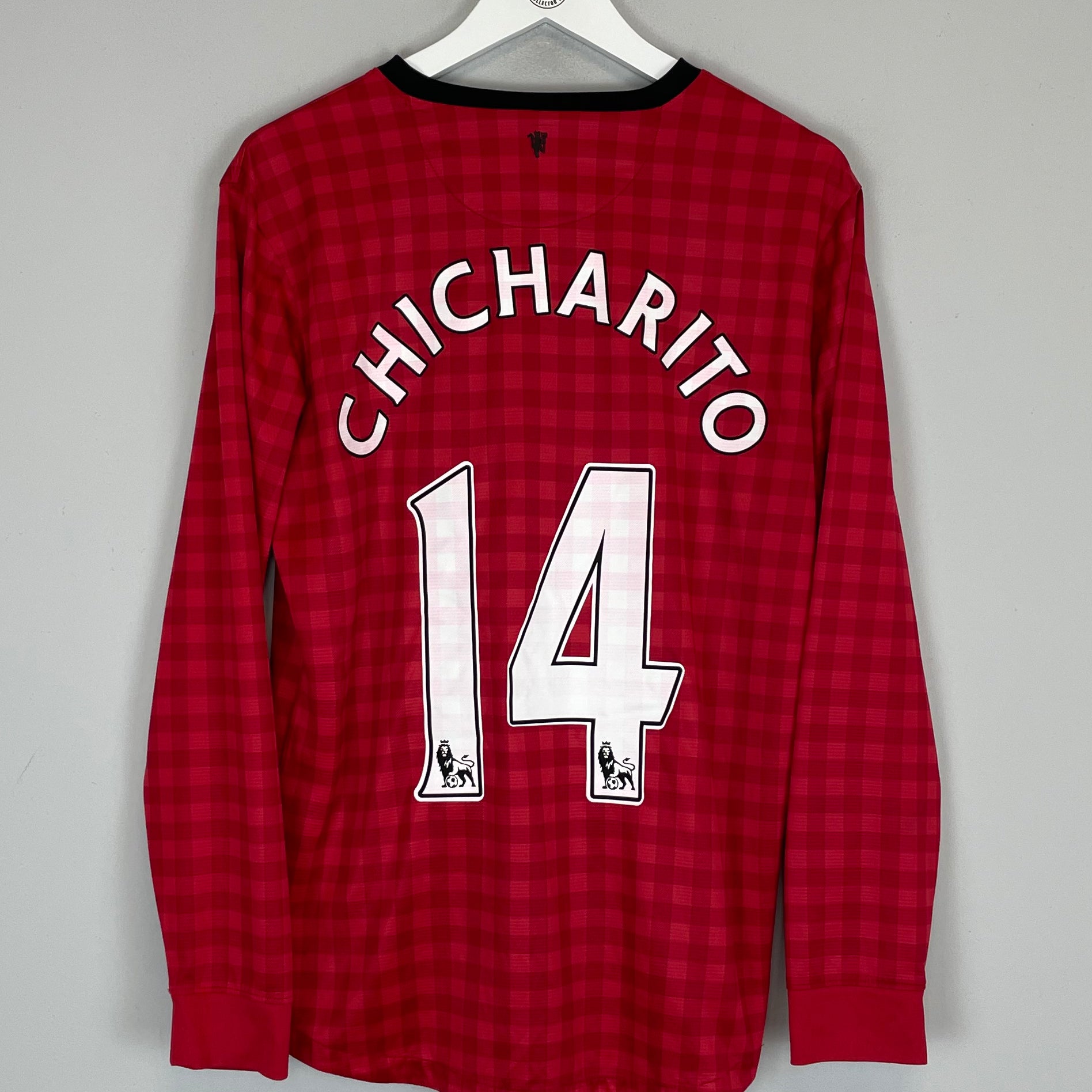 Shop 2012/13 MANCHESTER UNITED CHICHARITO #14 L/S HOME SHIRT (L) NIKE, classic football shirts, vintage football shirts & retro soccer jerseys at Cult Kits