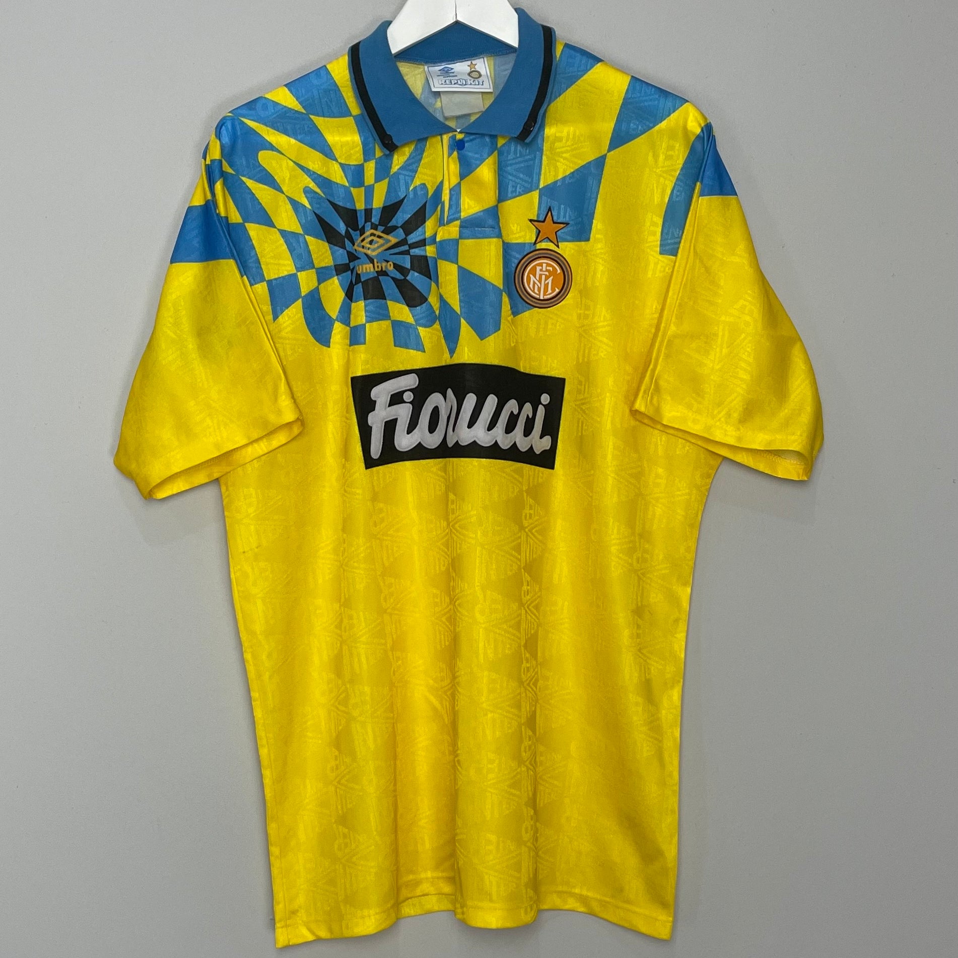 Shop 1992/94 INTER MILAN THIRD SHIRT (L) UMBRO, classic football shirts, vintage football shirts & retro soccer jerseys at Cult Kits