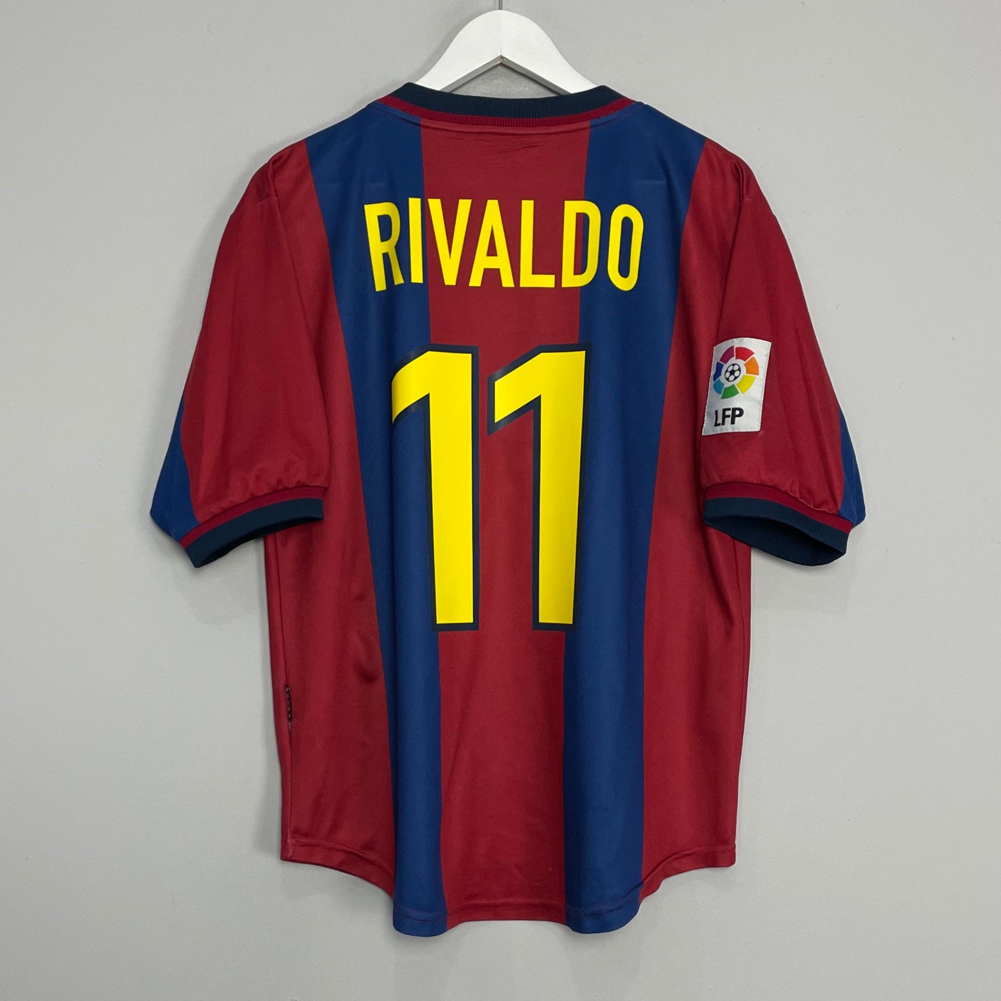 Shop 1998/99 BARCELONA RIVALDO #11 HOME SHIRT (M) NIKE, classic football shirts, vintage football shirts & retro soccer jerseys at Cult Kits