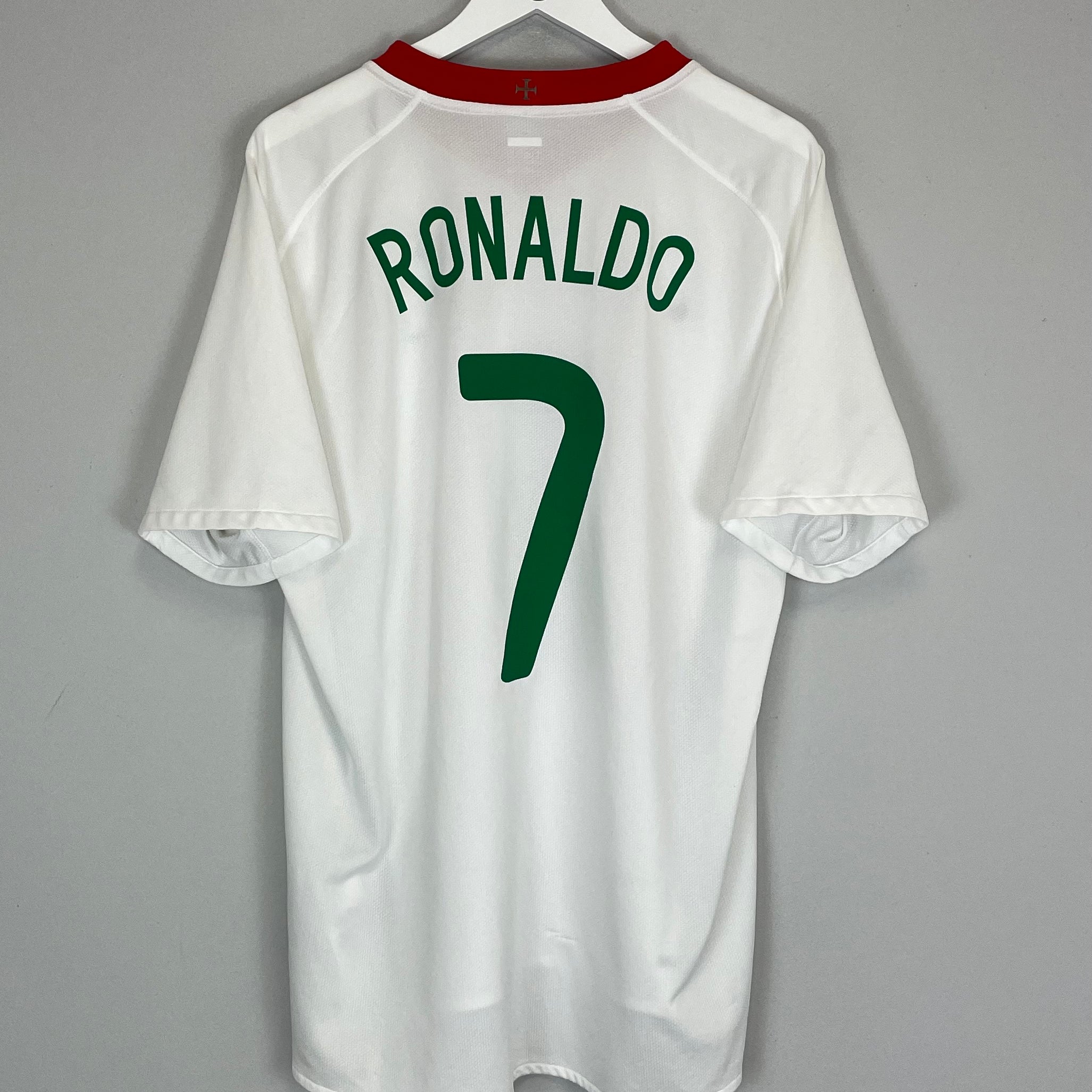 Shop 2008/10 PORTUGAL RONALDO #7 AWAY SHIRT (XL) NIKE, classic football shirts, vintage football shirts & retro soccer jerseys at Cult Kits