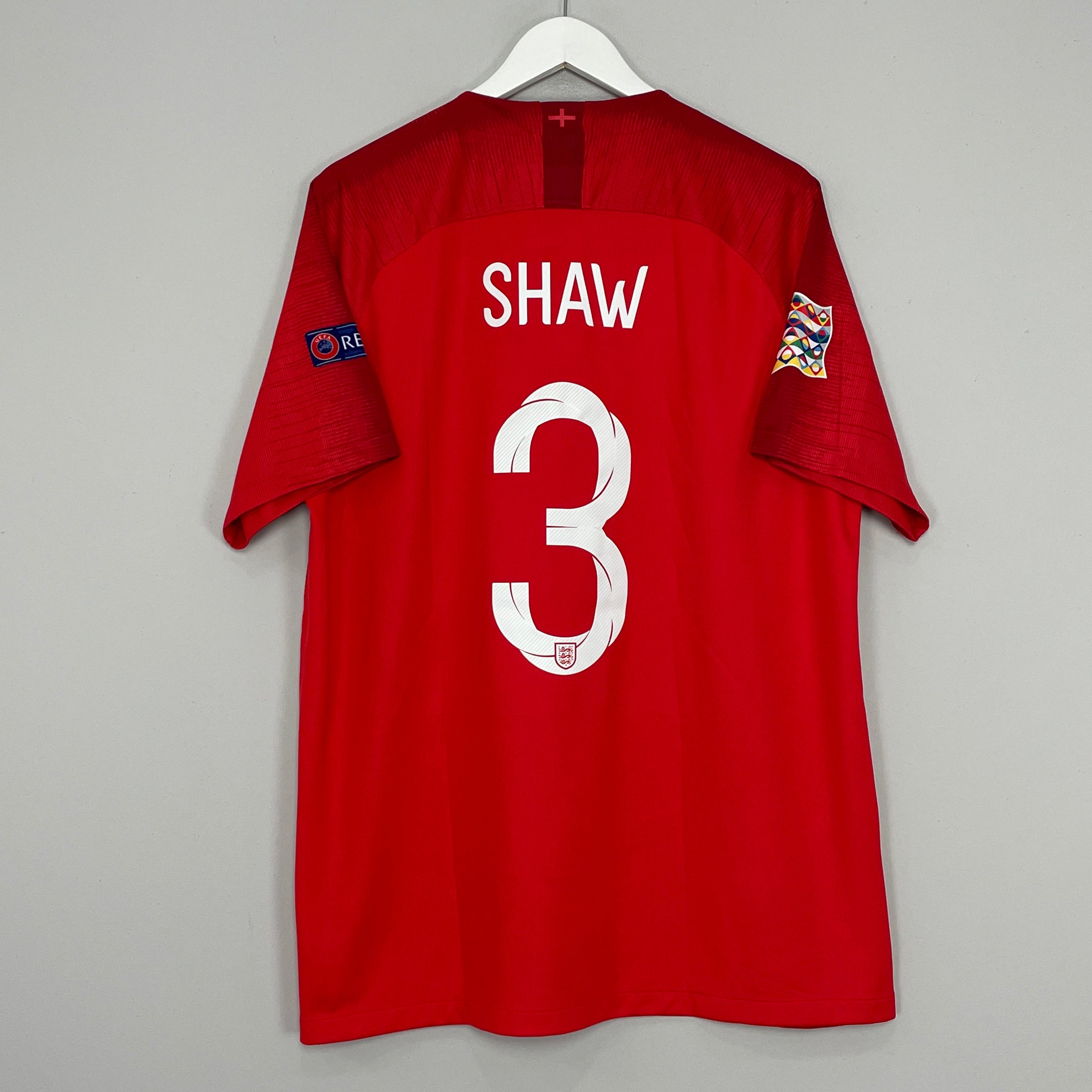 Shop 2018/19 ENGLAND SHAW #3 *BNWT* AWAY SHIRT (XL) NIKE, classic football shirts, vintage football shirts & retro soccer jerseys at Cult Kits