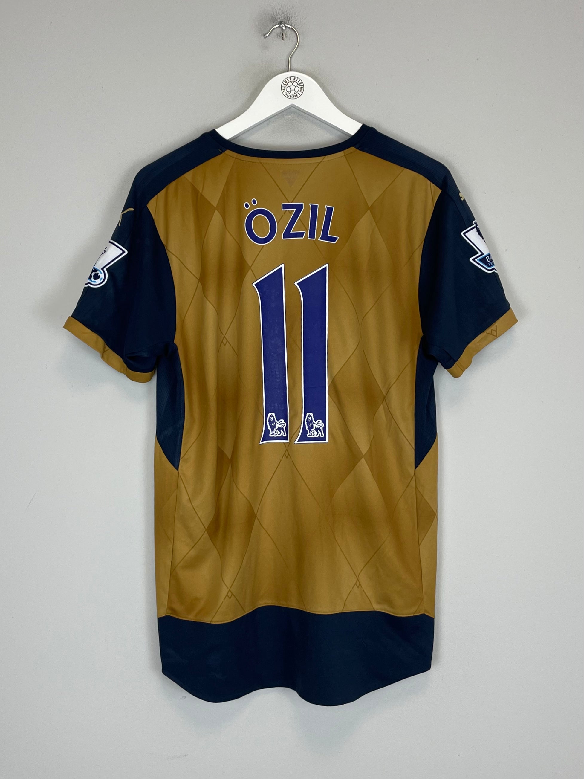 Shop 2015/16 ARSENAL OZIL #11 AWAY SHIRT (L) PUMA, classic football shirts, vintage football shirts & retro soccer jerseys at Cult Kits