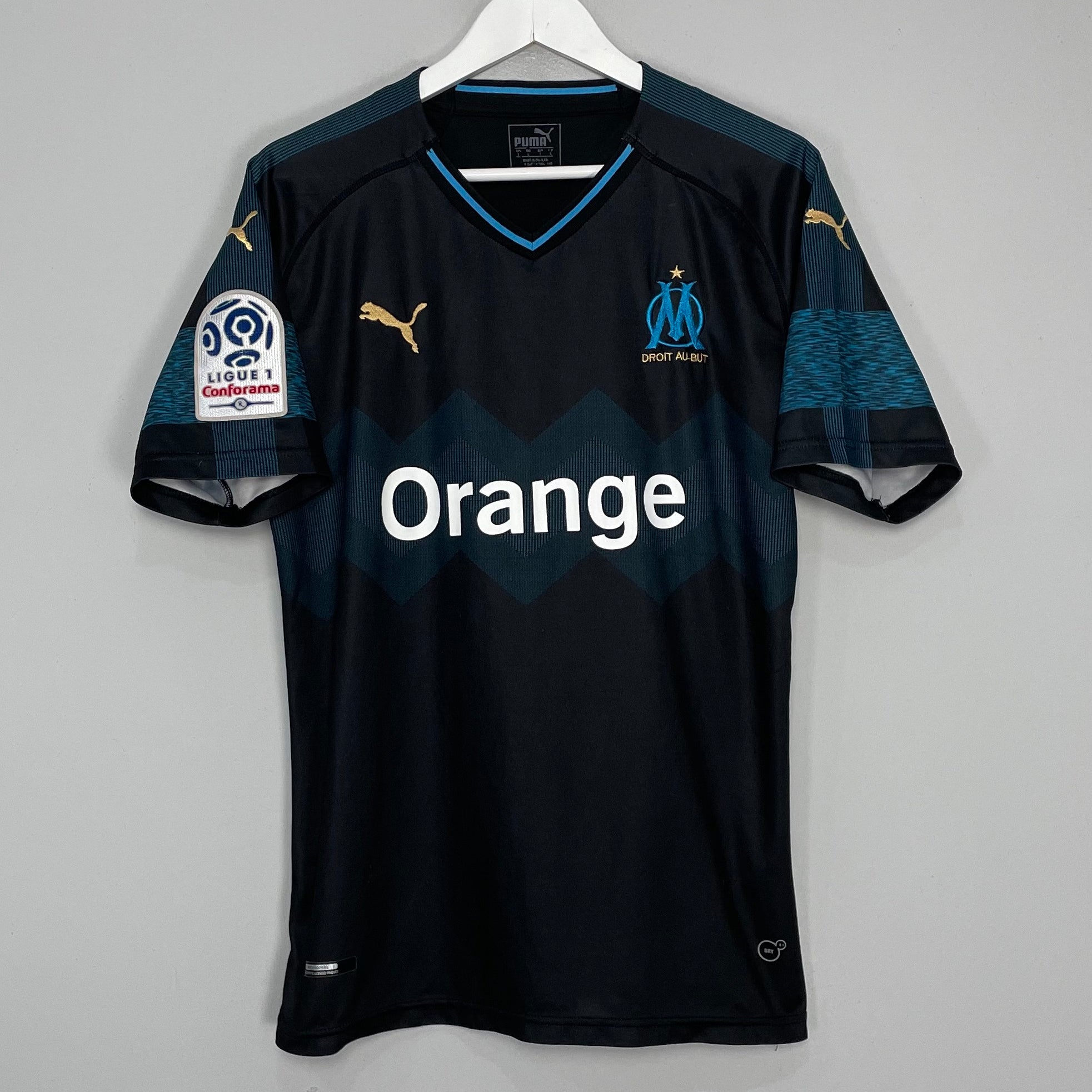 Shop 2018/19 MARSEILLE AWAY SHIRT (L) PUMA, classic football shirts, vintage football shirts & retro soccer jerseys at Cult Kits