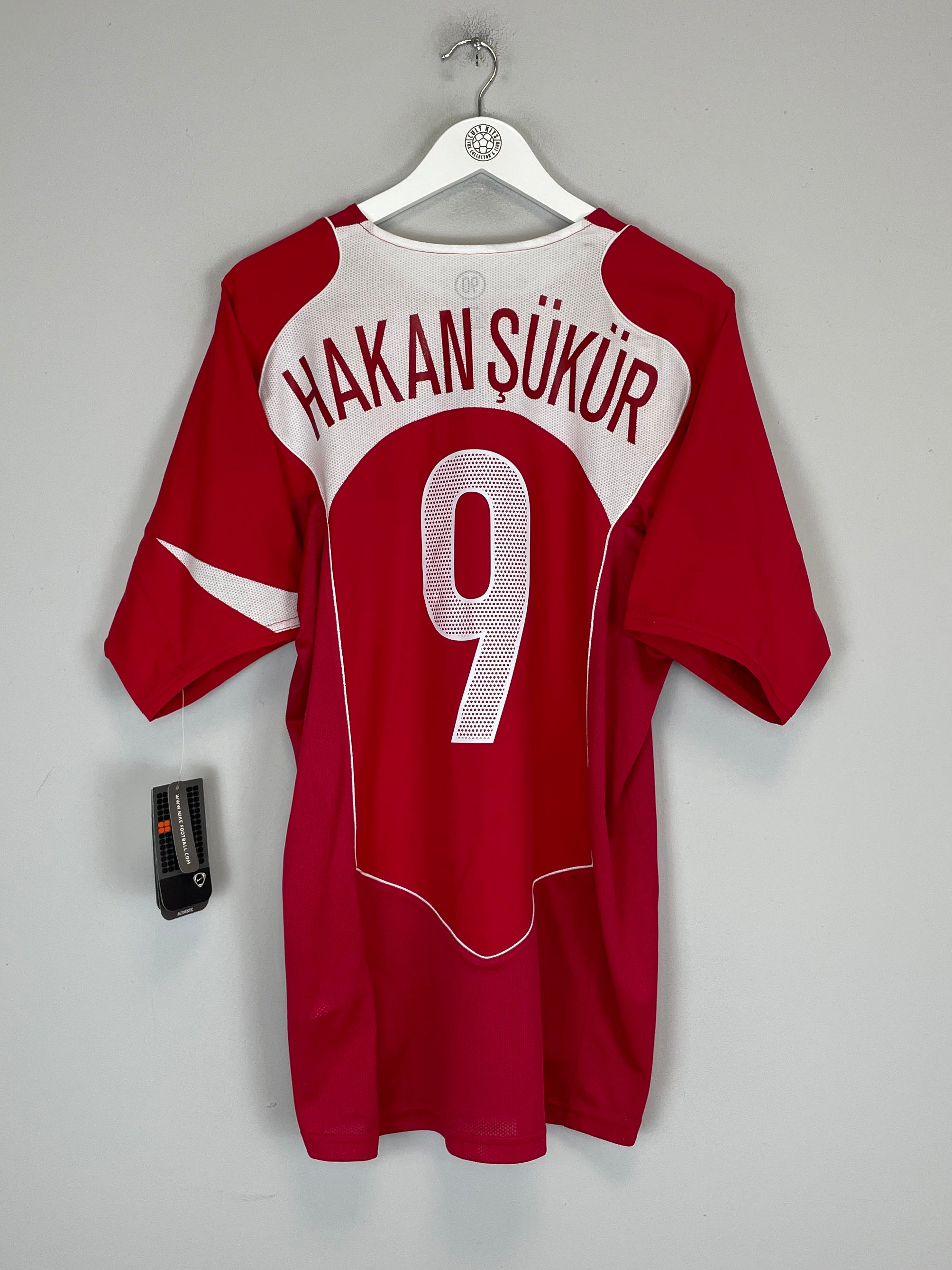 Shop 2004/06 TURKEY HAKAN SUKER #9 *BNWT* HOME SHIRT (L) NIKE, classic football shirts, vintage football shirts & retro soccer jerseys at Cult Kits