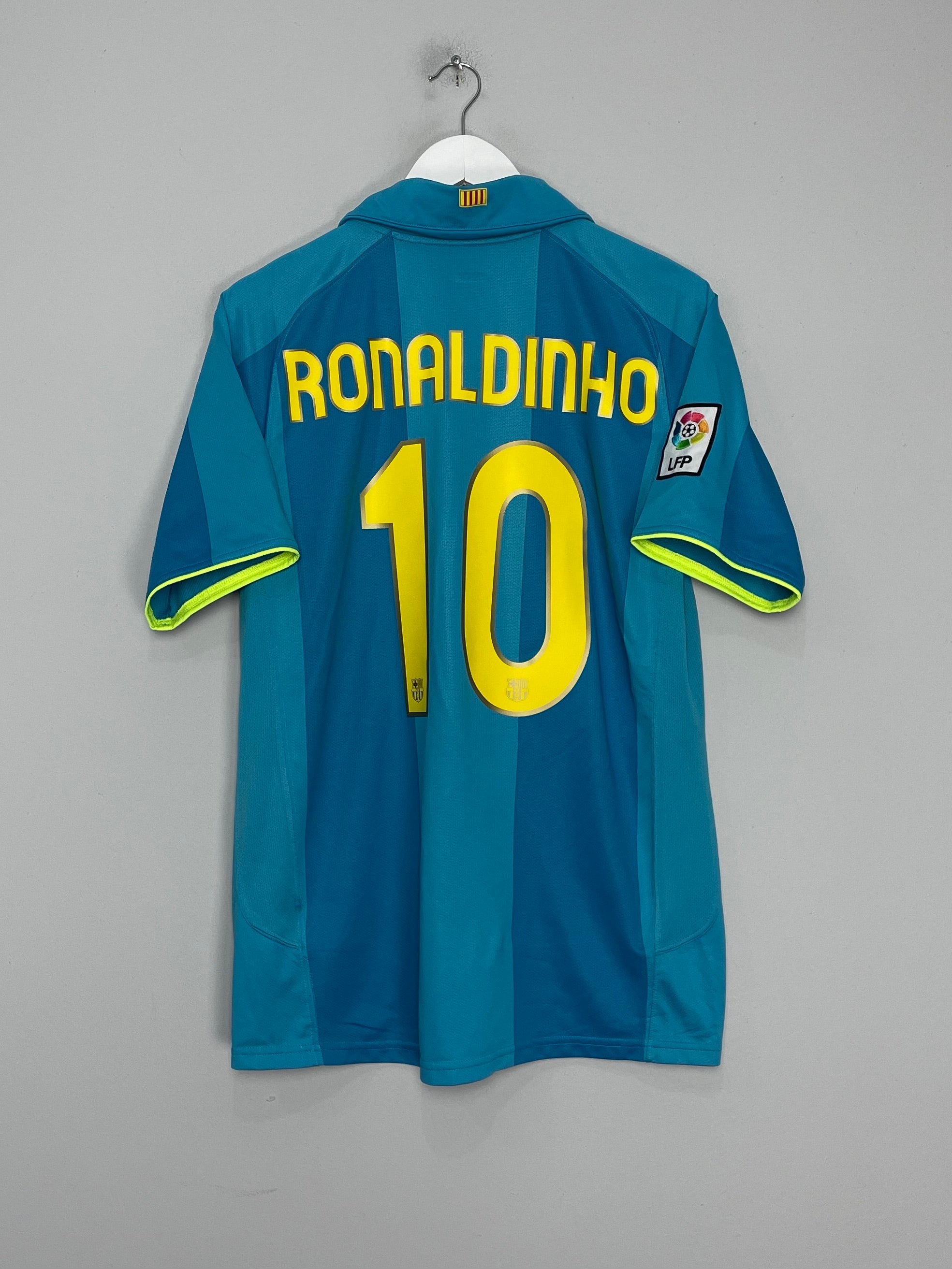 Shop 2007/08 BARCELONA RONALDINHO #10 AWAY SHIRT (M) NIKE, classic football shirts, vintage football shirts & retro soccer jerseys at Cult Kits