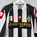 Shop 2002/03 JUVENTUS DAVIDS #26 HOME SHIRT (XXL) LOTTO, classic football shirts, vintage football shirts & retro soccer jerseys at Cult Kits