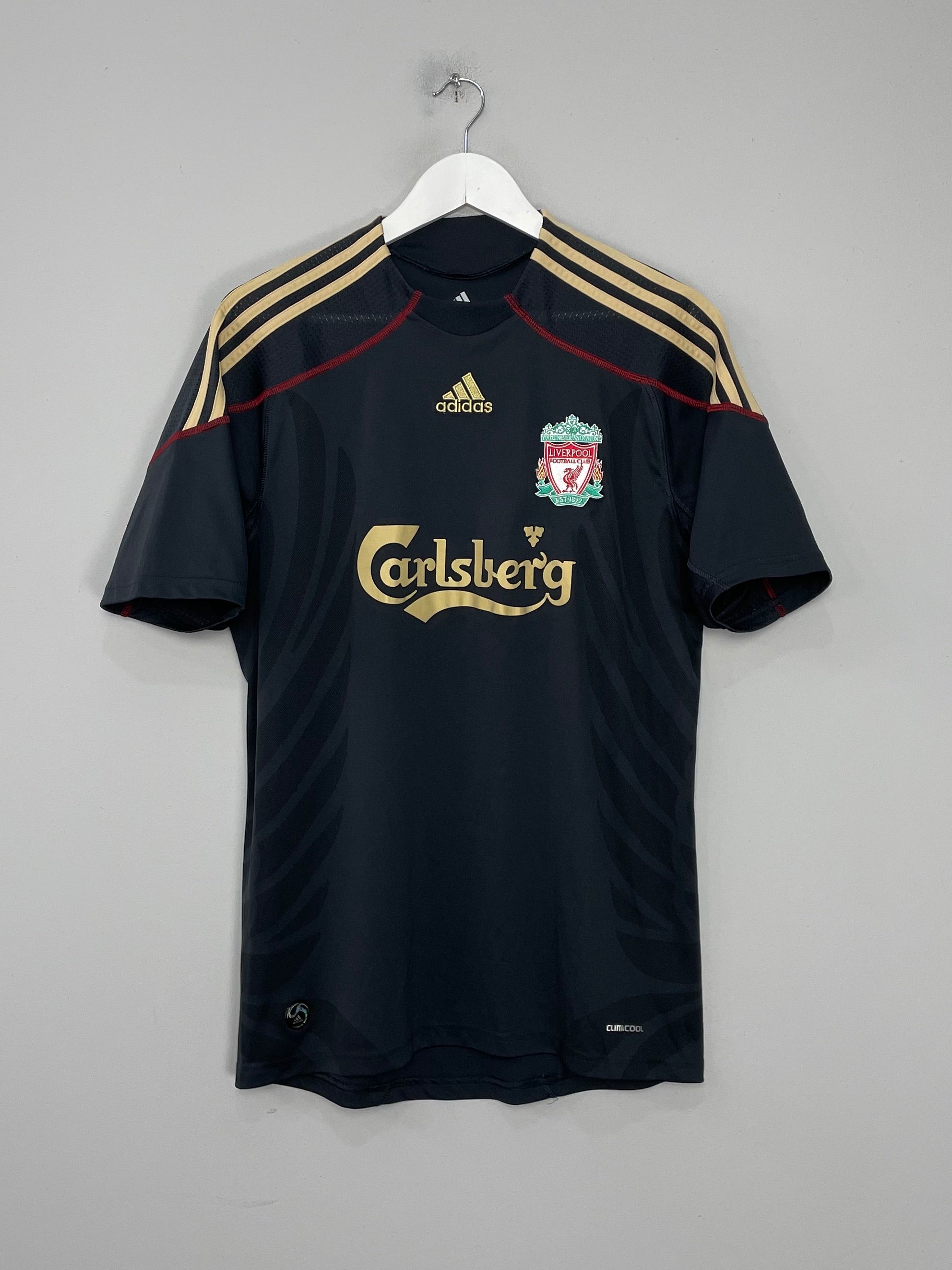 Shop 2009/10 LIVERPOOL GERRARD #8 AWAY SHIRT (M) ADIDAS, classic football shirts, vintage football shirts & retro soccer jerseys at Cult Kits