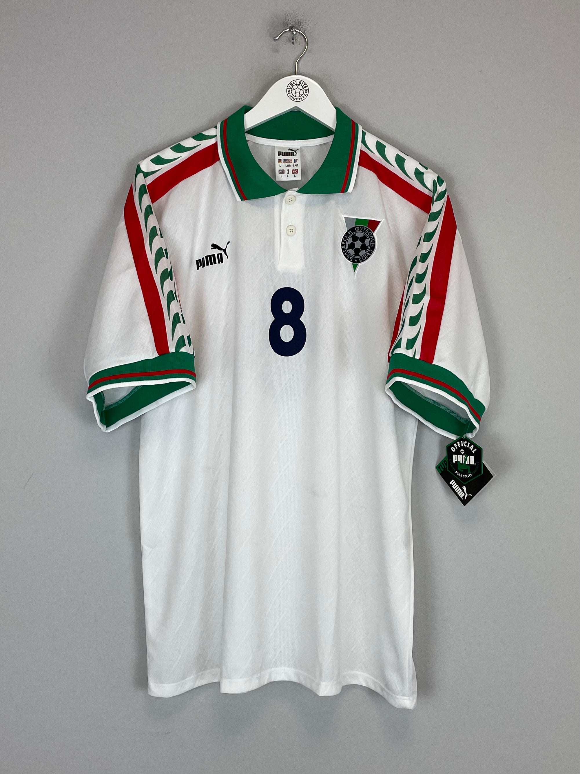 Shop 1996/98 BULGARIA STOITCHKOV #8 *BNWT* HOME SHIRT (L) PUMA, classic football shirts, vintage football shirts & retro soccer jerseys at Cult Kits