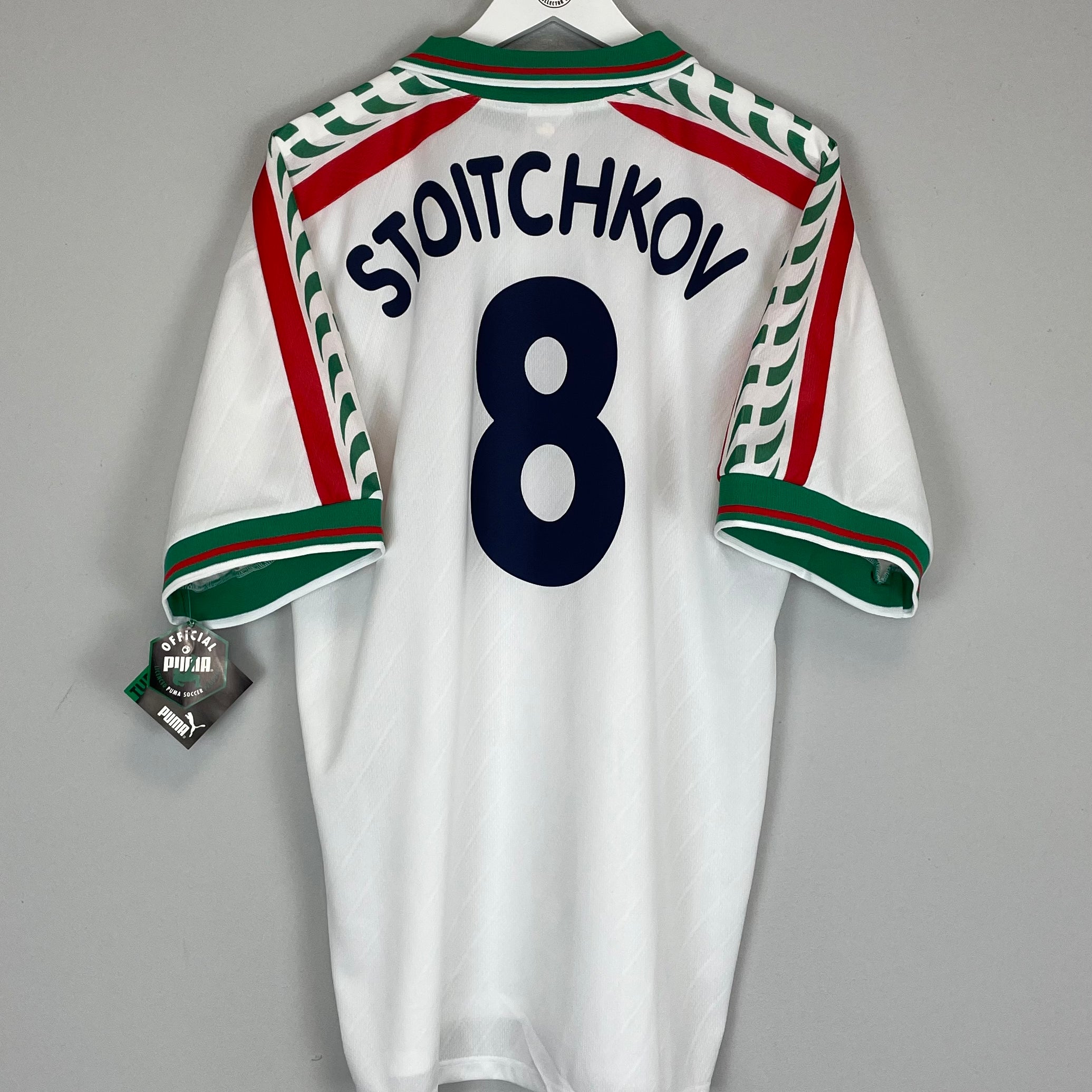 Shop 1996/98 BULGARIA STOITCHKOV #8 *BNWT* HOME SHIRT (L) PUMA, classic football shirts, vintage football shirts & retro soccer jerseys at Cult Kits