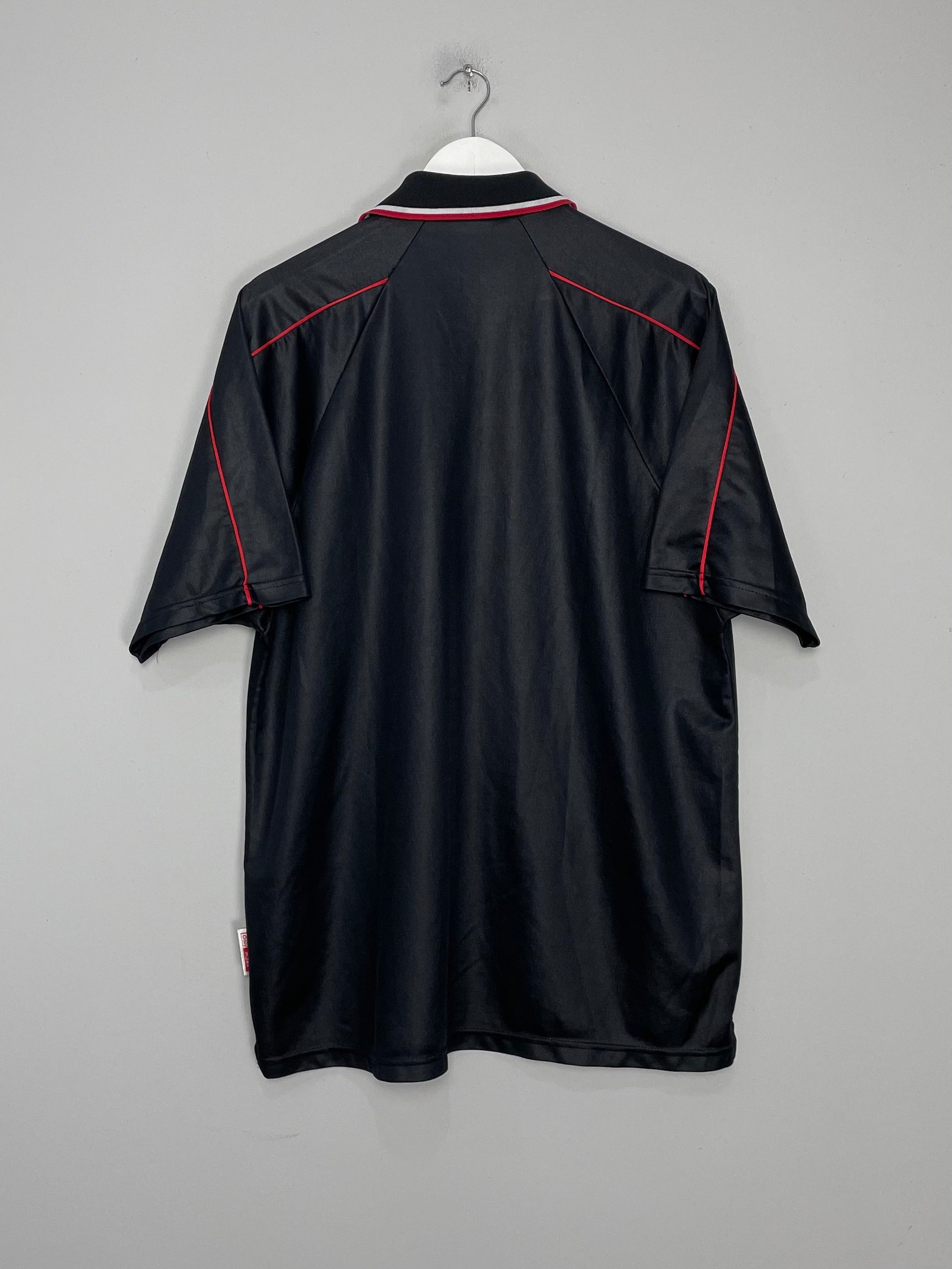 Shop 1998/99 AJAX AWAY SHIRT (XL) UMBRO, classic football shirts, vintage football shirts & retro soccer jerseys at Cult Kits