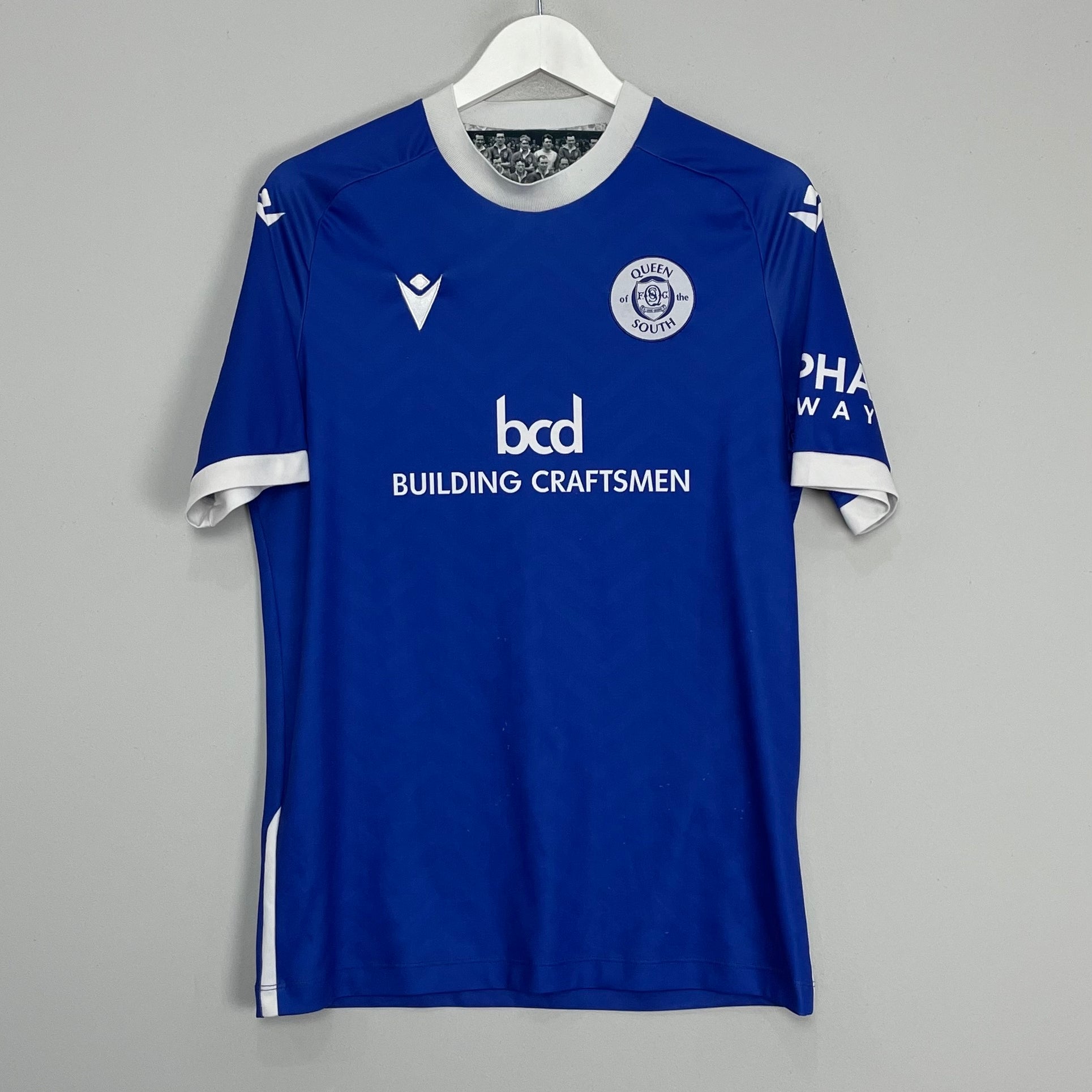 Shop 2022/23 QUEEN OF THE SOUTH HOME SHIRT (M) MACRON, classic football shirts, vintage football shirts & retro soccer jerseys at Cult Kits