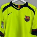 Shop 2005/06 BARCELONA RONALDINHO #10 AWAY SHIRT (XL) NIKE, classic football shirts, vintage football shirts & retro soccer jerseys at Cult Kits