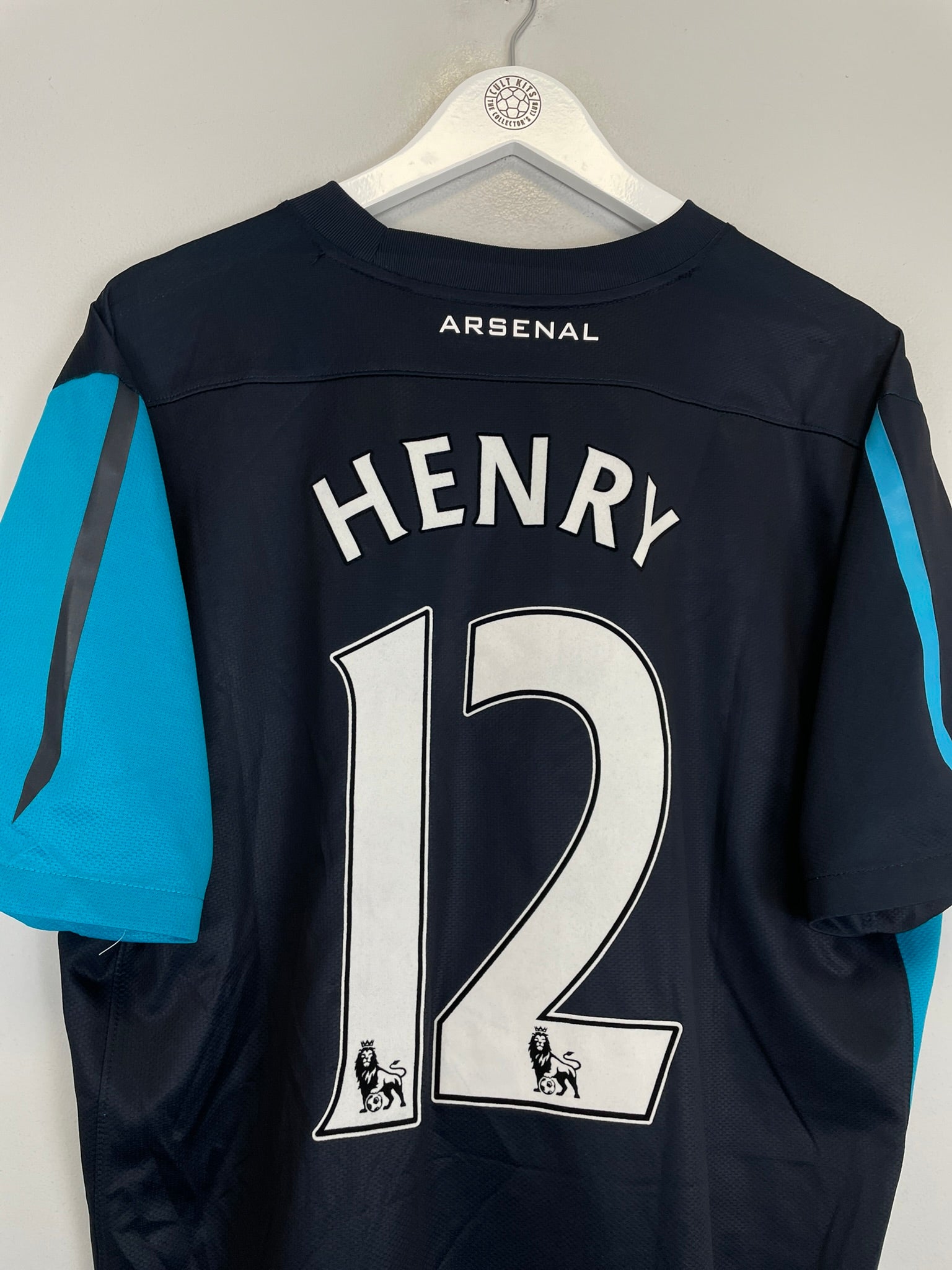 Shop 2011/12 ARSENAL HENRY #12 AWAY SHIRT (XL) NIKE, classic football shirts, vintage football shirts & retro soccer jerseys at Cult Kits