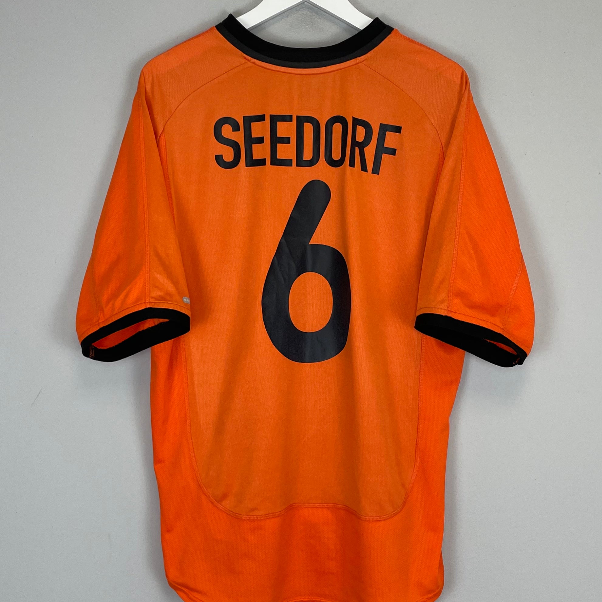 Shop 2000/02 NETHERLANDS SEEDORF #6 HOME SHIRT (XL) NIKE, classic football shirts, vintage football shirts & retro soccer jerseys at Cult Kits