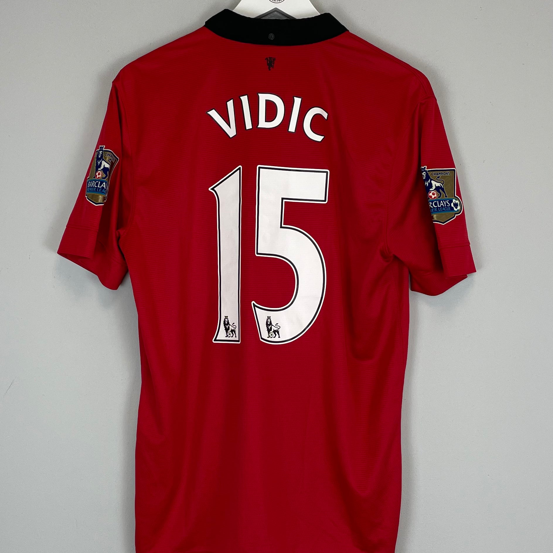 Shop 2013/14 MANCHESTER UNITED VIDIC #15 HOME SHIRT (L) NIKE, classic football shirts, vintage football shirts & retro soccer jerseys at Cult Kits