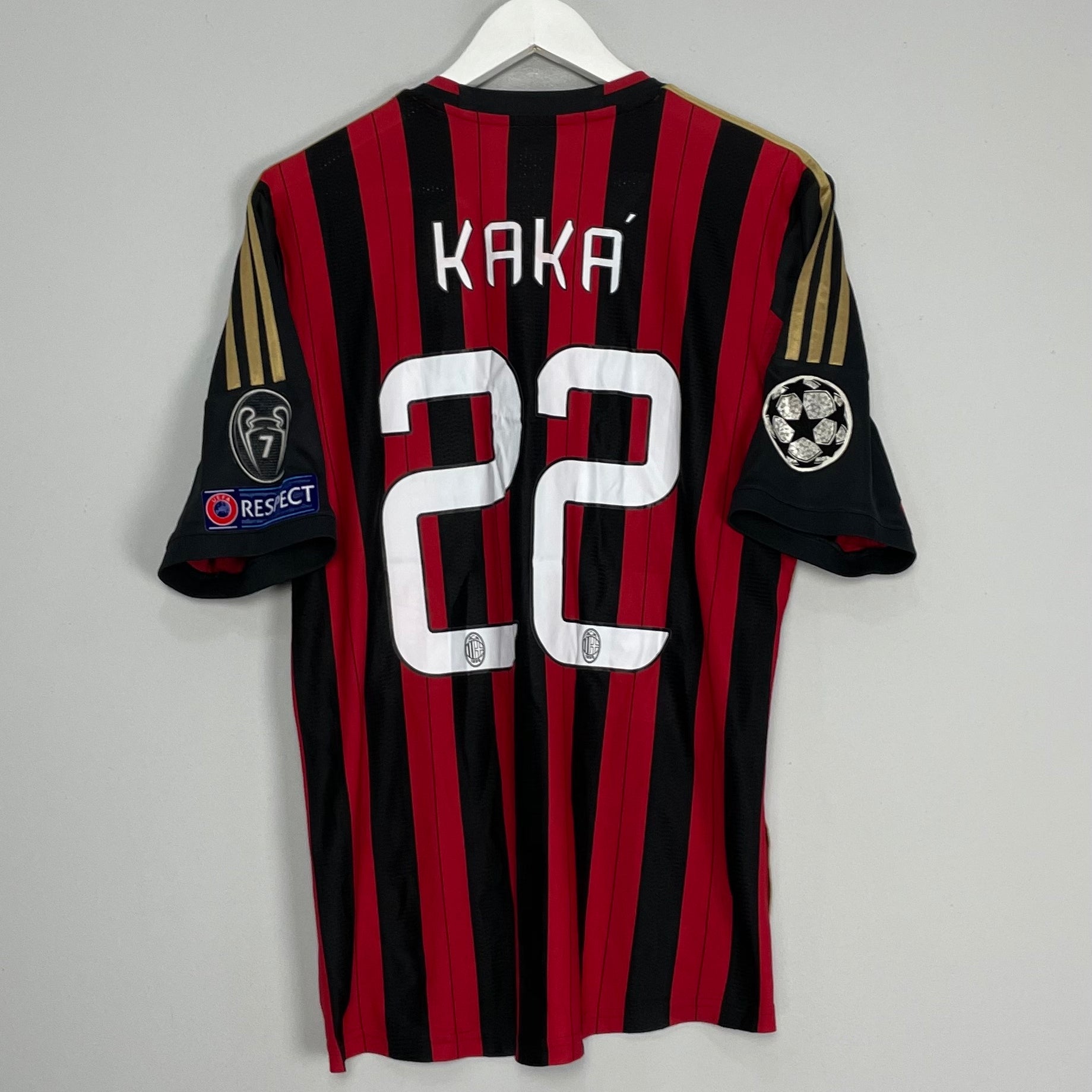 Shop 2013/14 AC MILAN KAKA #22 C/L HOME SHIRT (L) ADIDAS, classic football shirts, vintage football shirts & retro soccer jerseys at Cult Kits