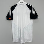 Shop 2004/05 GERMANY HOME SHIRT (M) ADIDAS, classic football shirts, vintage football shirts & retro soccer jerseys at Cult Kits