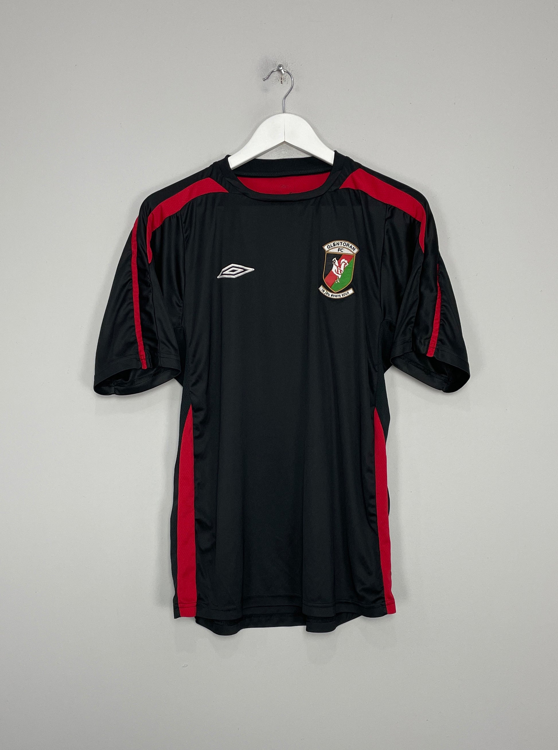 Image of the Glentoran shirt from the 2006/08 season