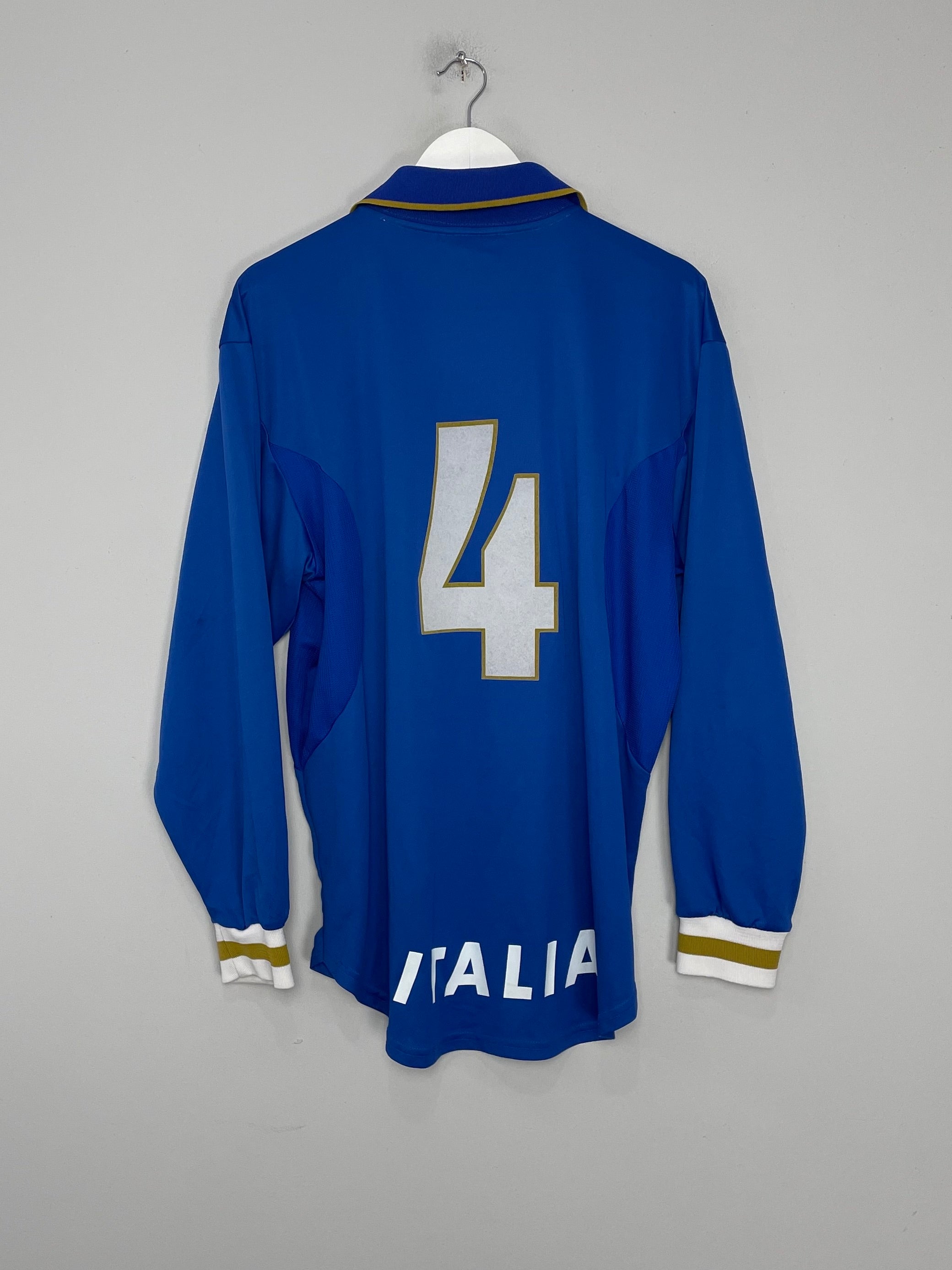 Shop 1996/97 ITALY #4 *PLAYER ISSUE* L/S HOME SHIRT (XL) NIKE, classic football shirts, vintage football shirts & retro soccer jerseys at Cult Kits