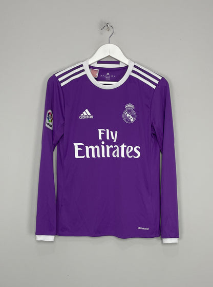 Image of the Real Madrid shirt from the 2016/17 season