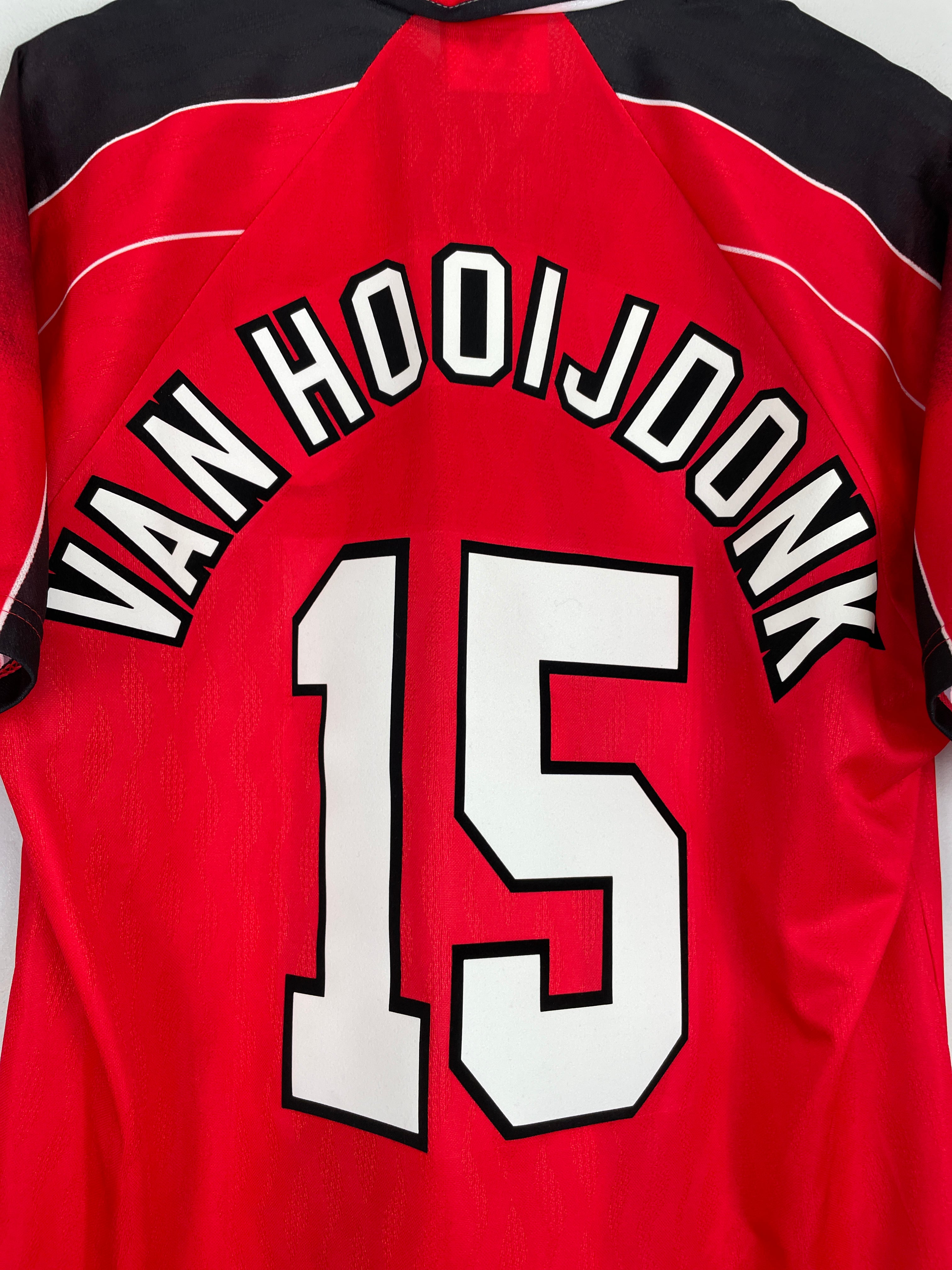 Shop 1996/97 NOTTINGHAM FOREST VAN HOOIJDONK #15 *MINT* HOME SHIRT (L) UMBRO, classic football shirts, vintage football shirts & retro soccer jerseys at Cult Kits